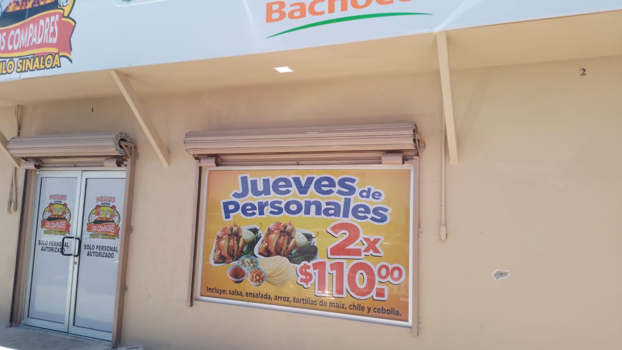 Pollos Asados Los Compadres - Los Milagros image 1