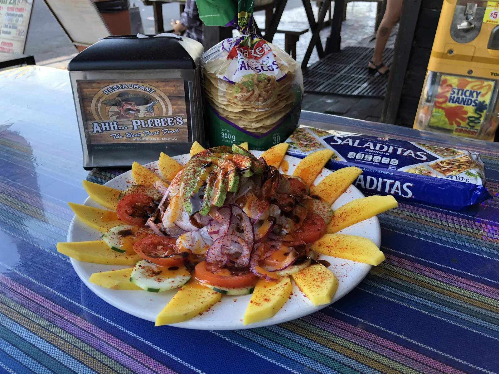 Ahh plebee's restaurant image 10