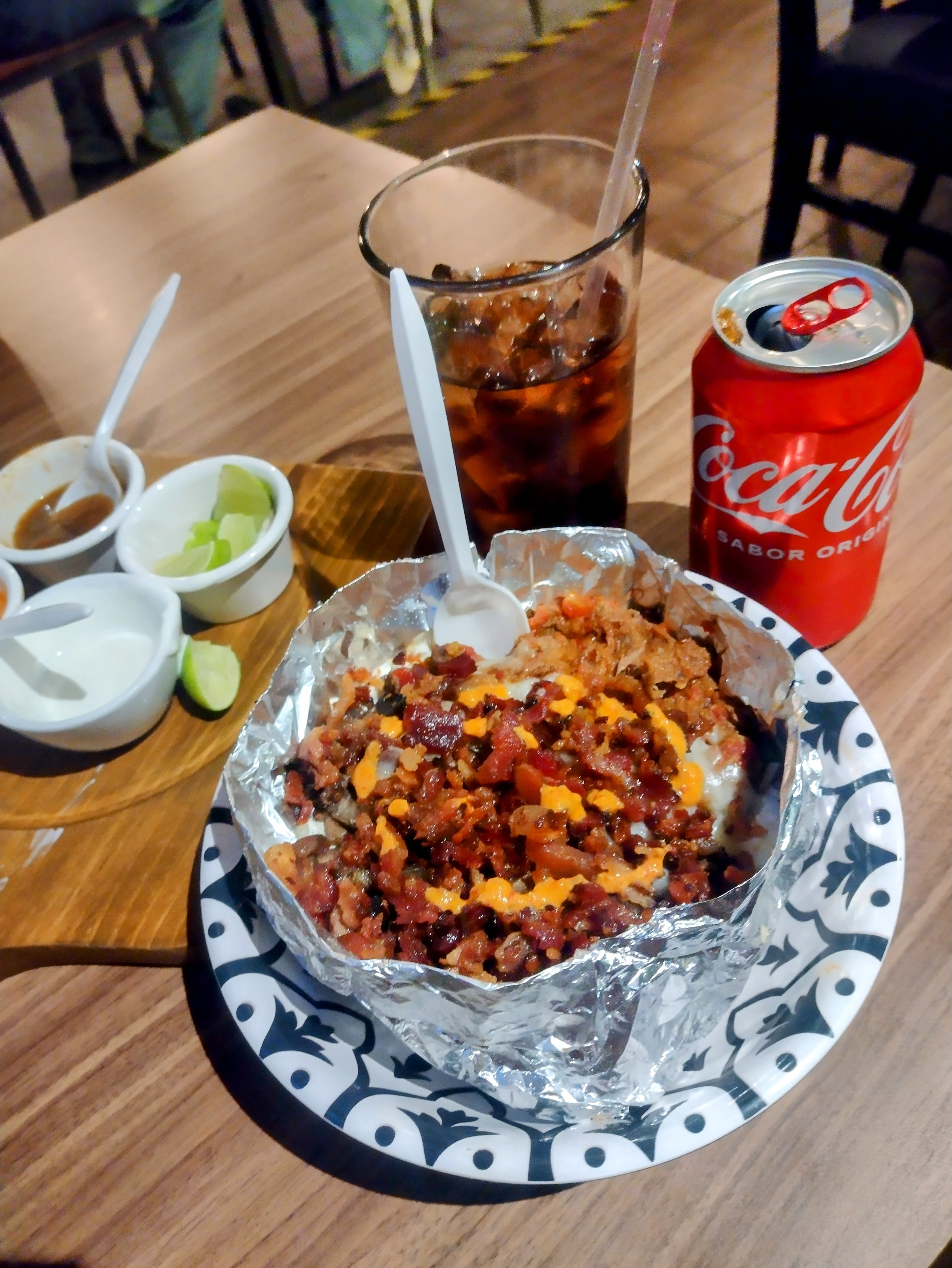 Las Papas Restaurant image 3