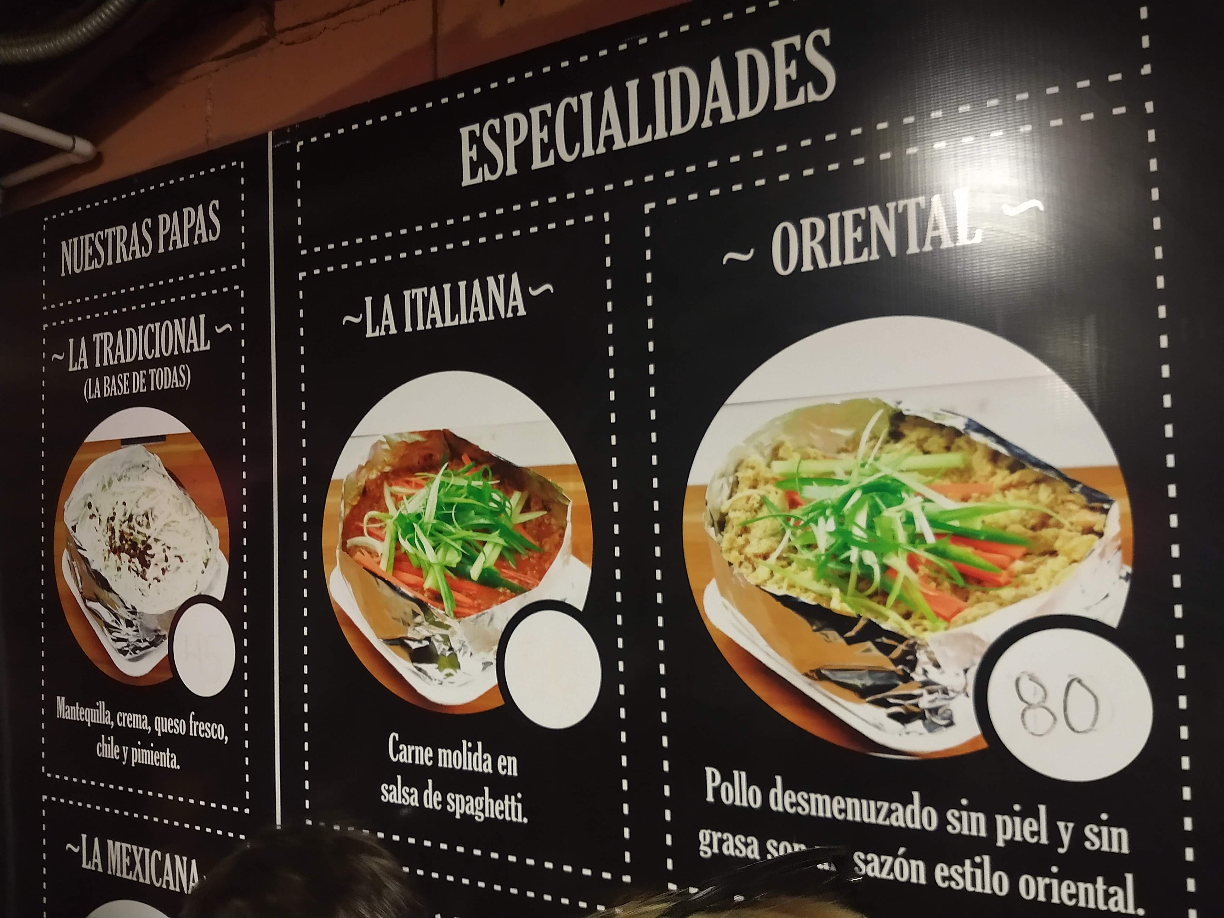 Las Papas Restaurant image 4