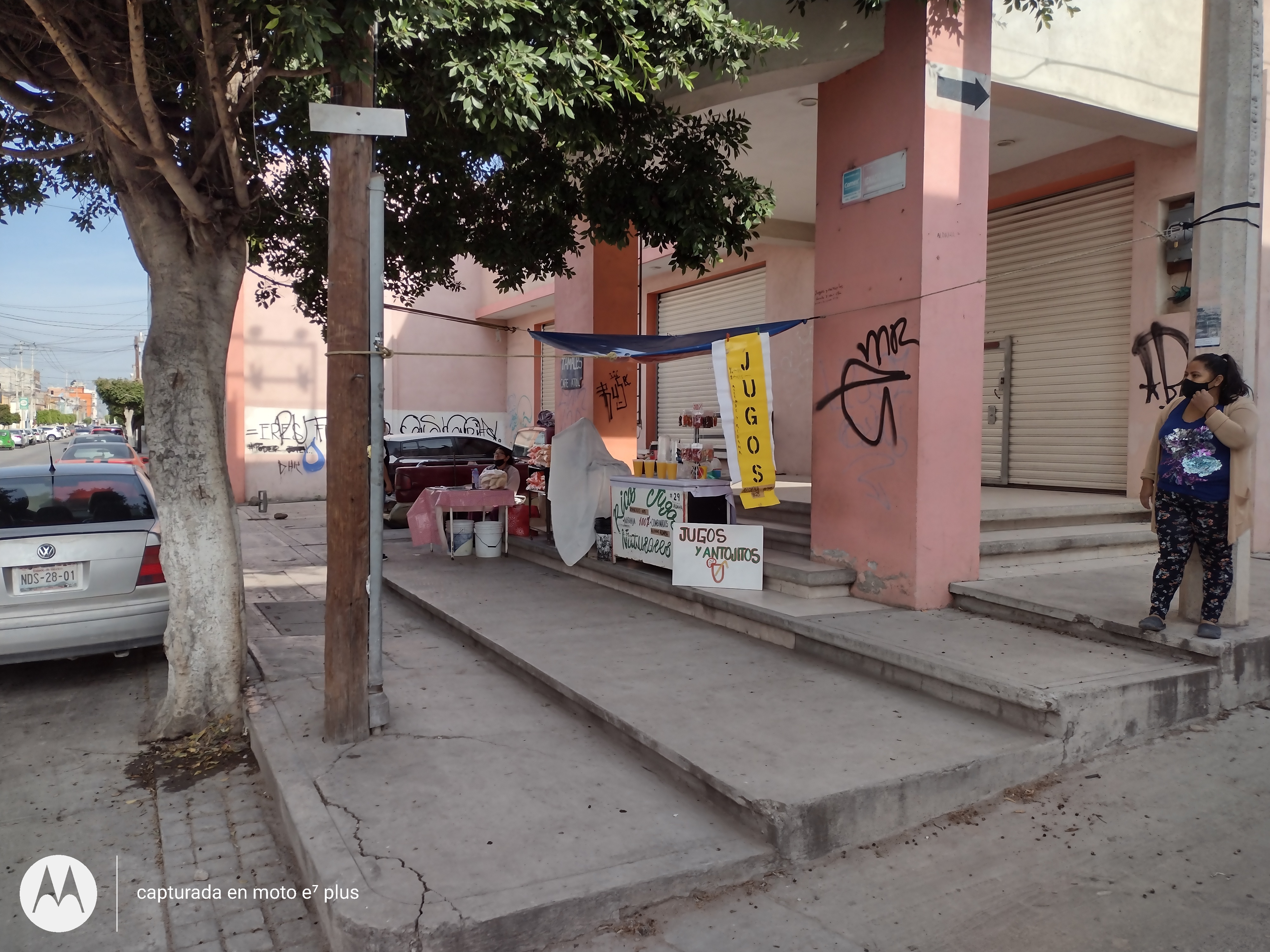 Jugos y antojitos image 8