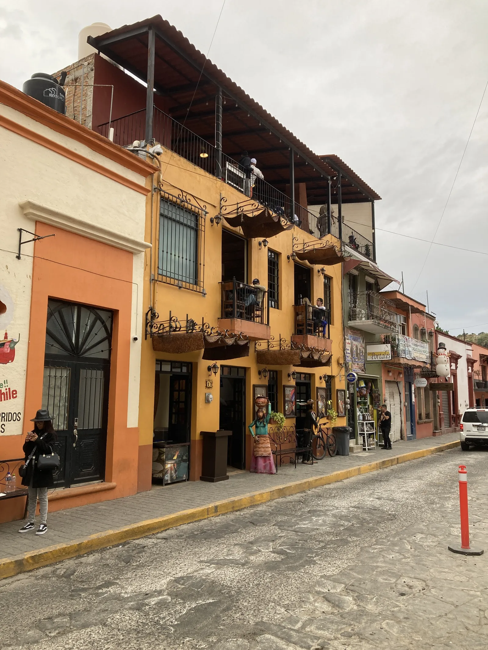 Fonda Chivo y Vaca Tequila Jal image 4