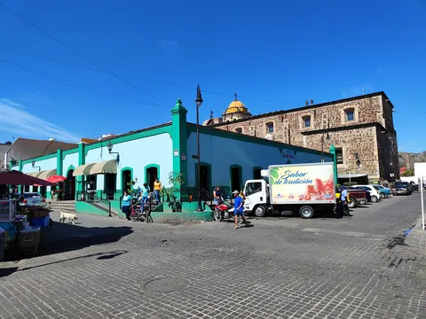 Mercado de Comidas "Cleofas Mota" image 5