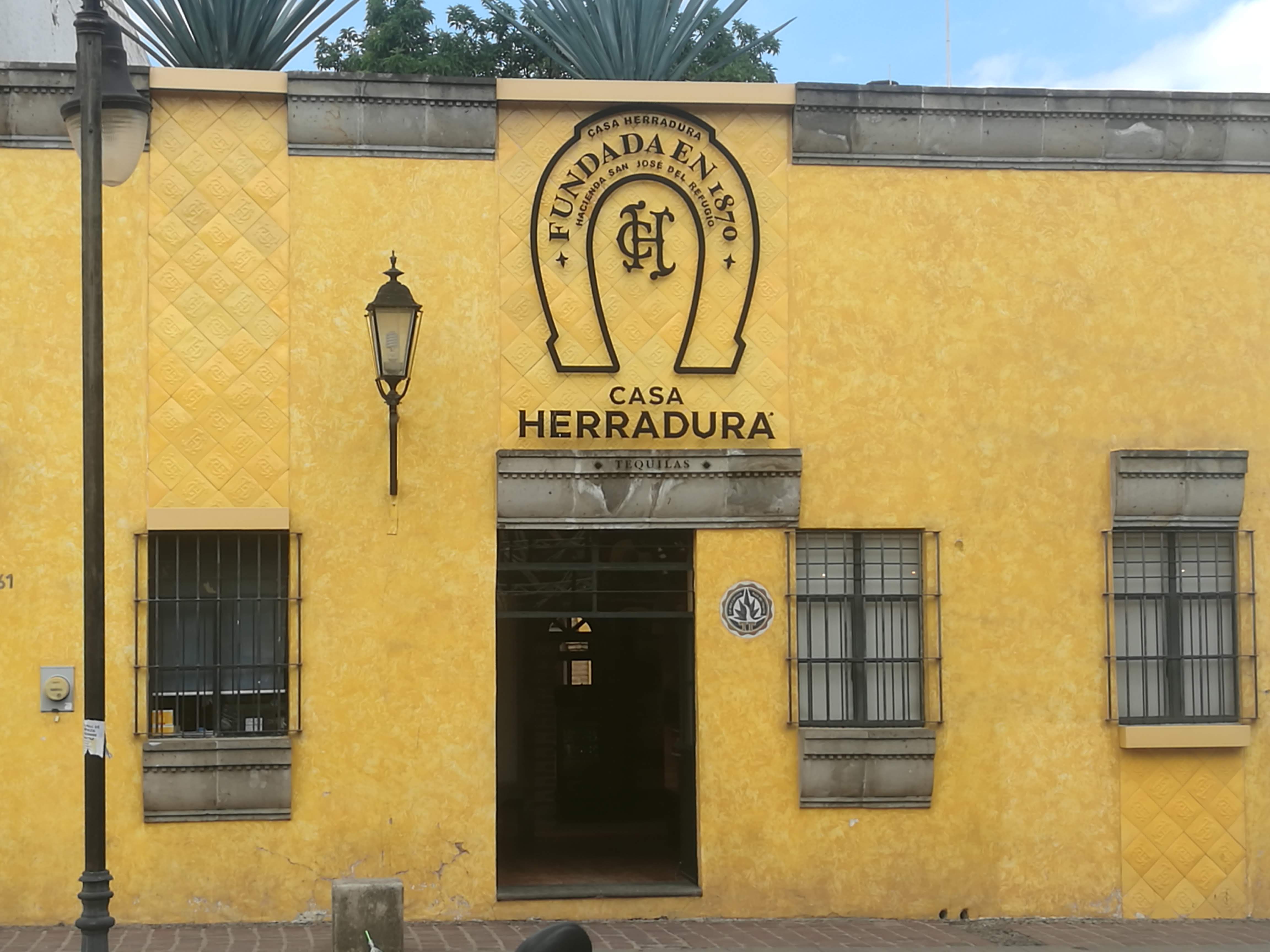 Tortas Ahogadas Jimmy's Tequila image 1