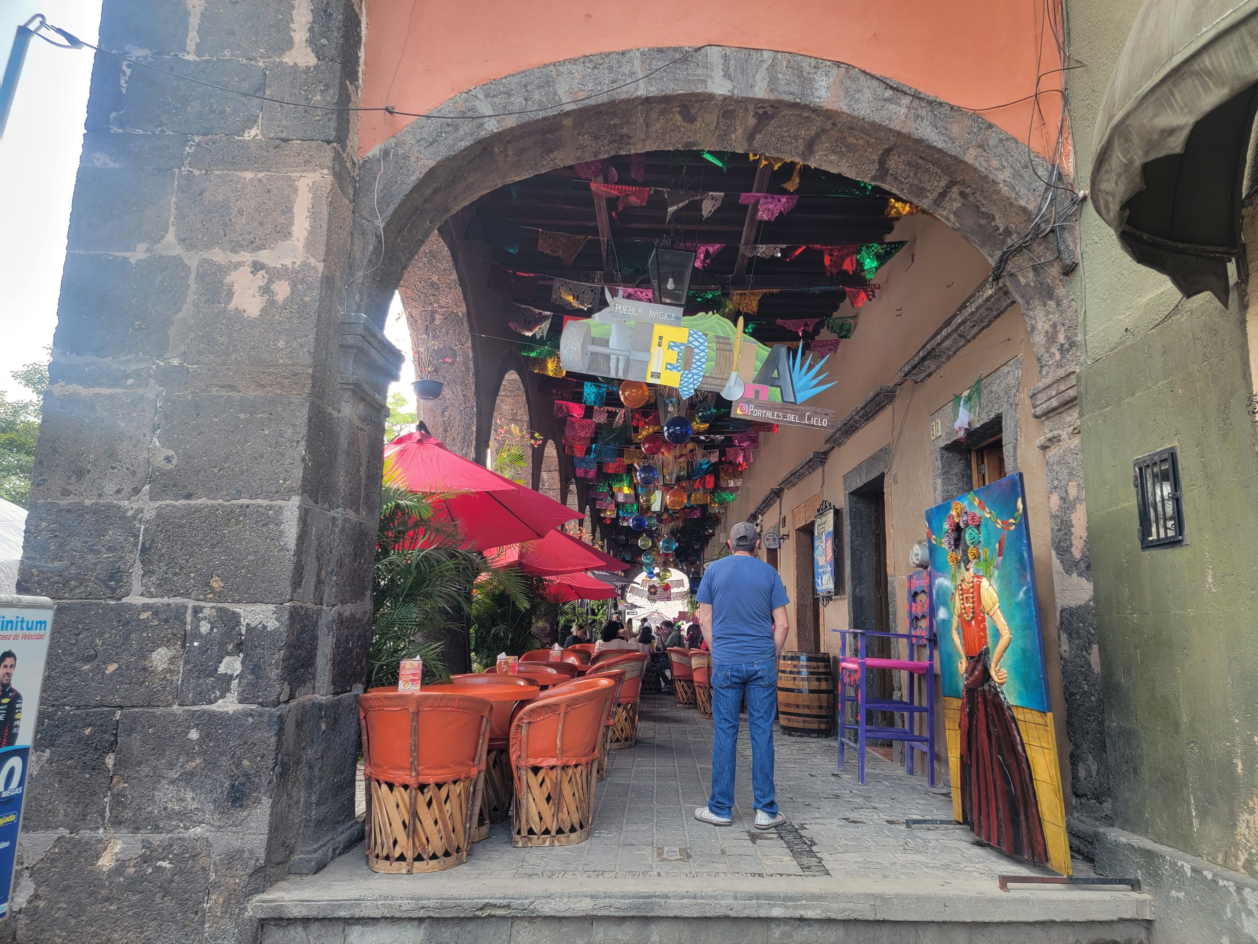 Tortas Ahogadas Jimmy's Tequila image 5