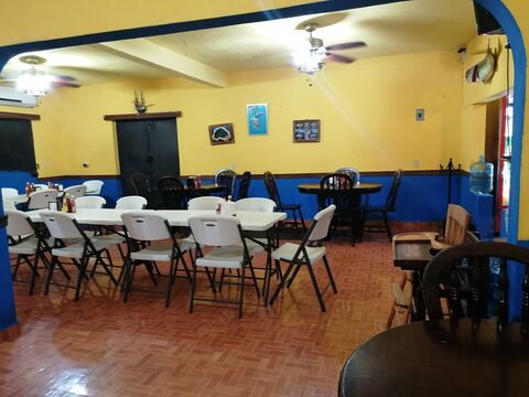 Mariscos el velero image 5