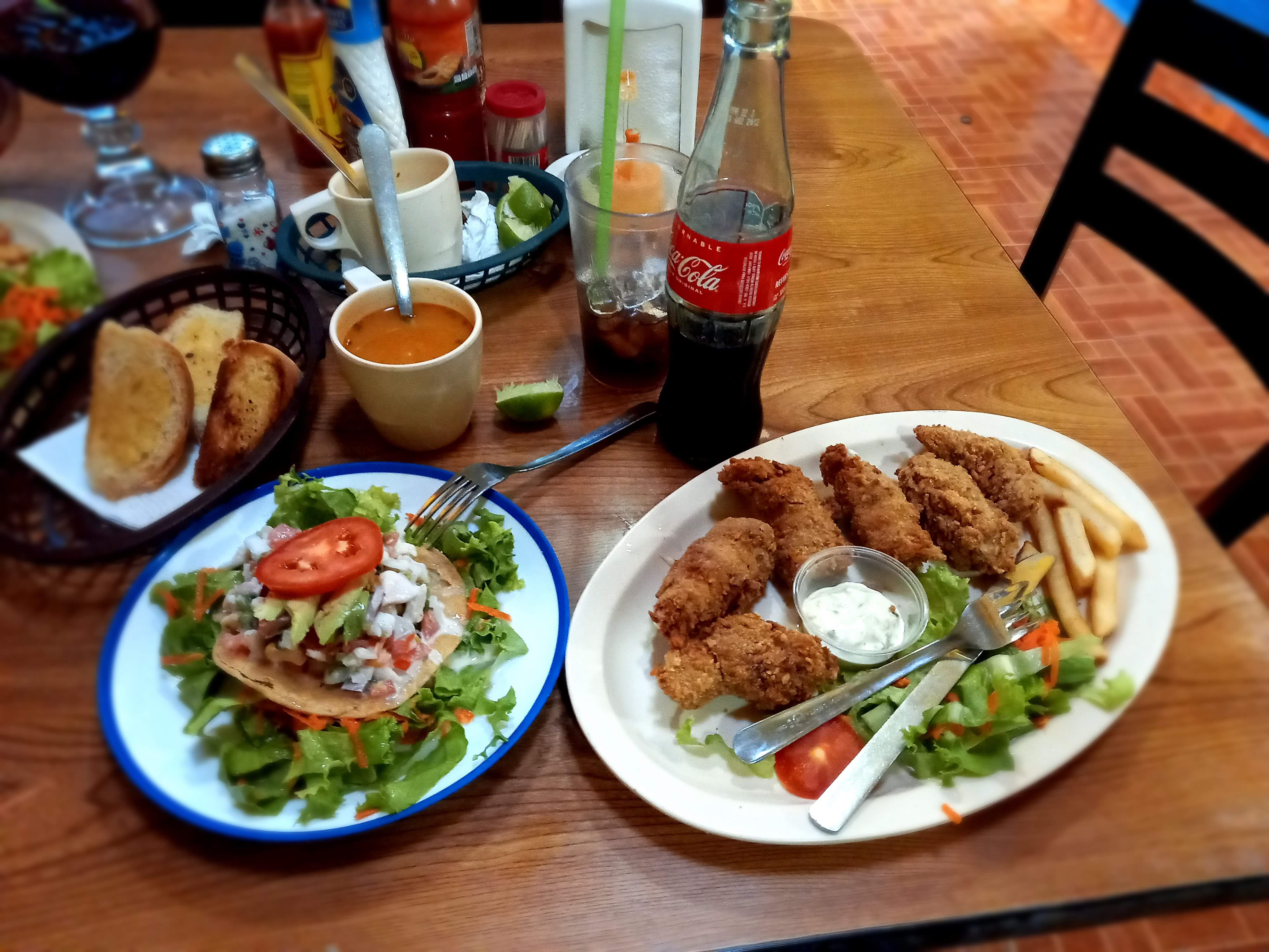 Mariscos el velero image 7