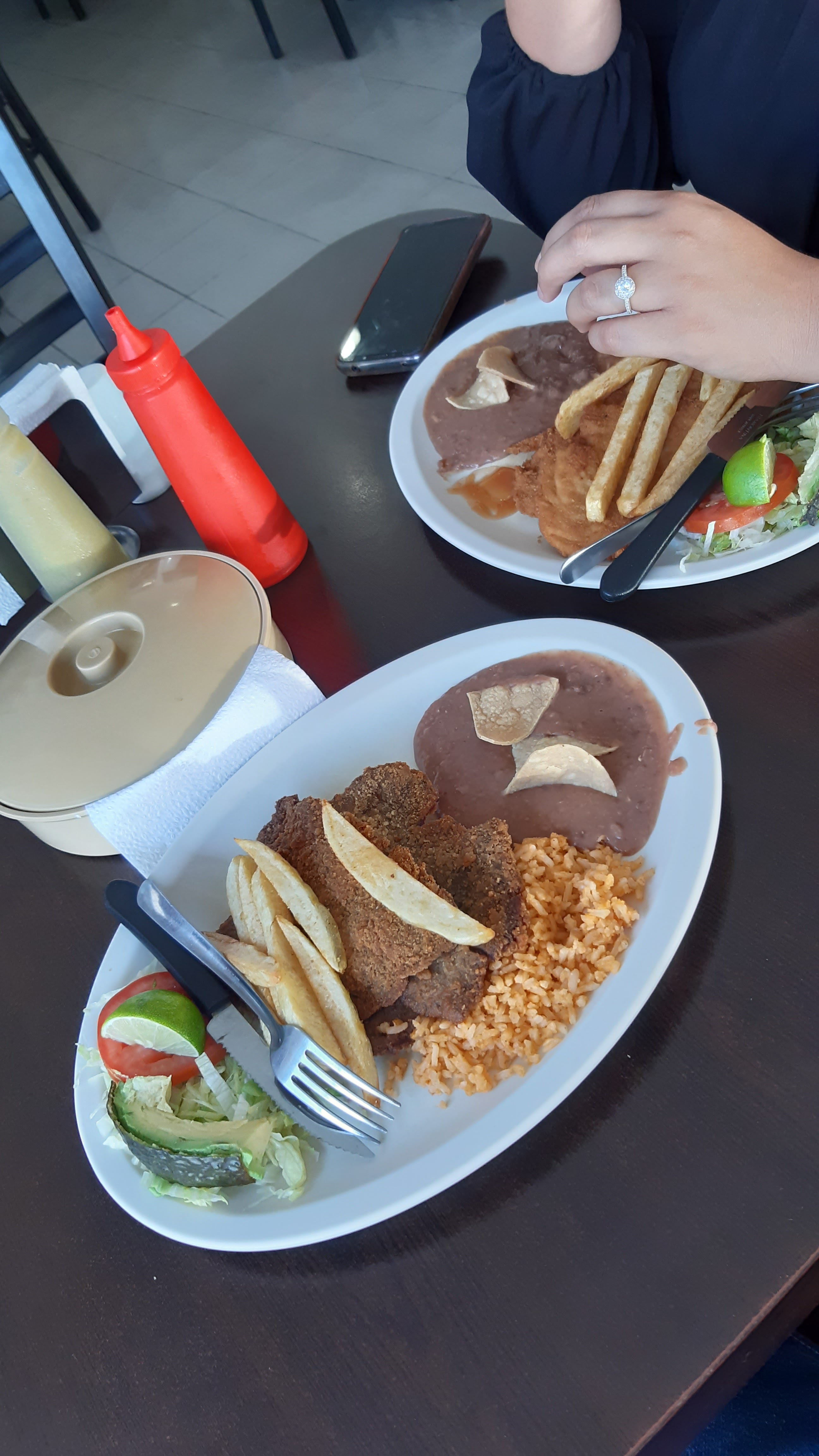 Restaurant “Junior” image 4