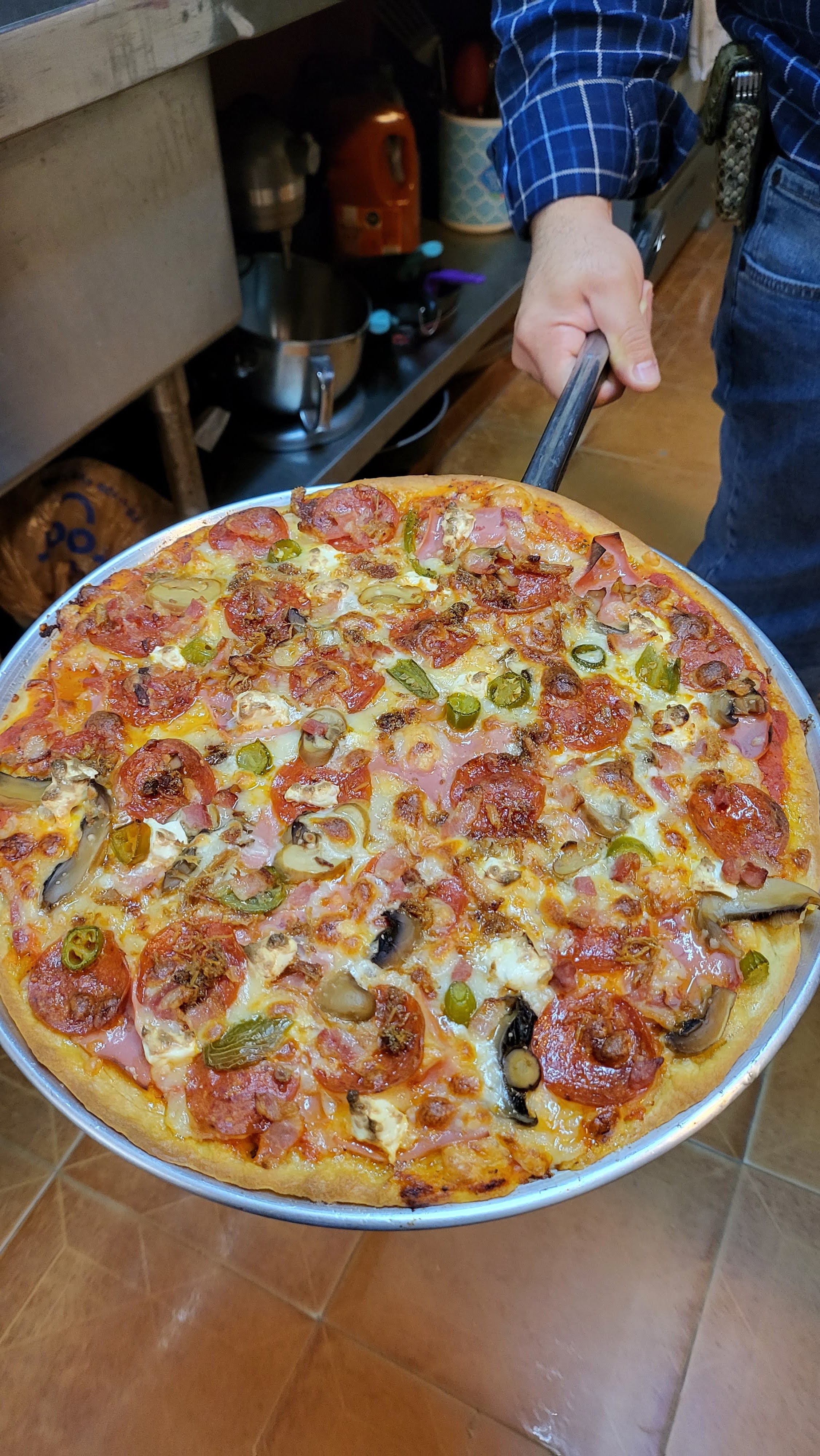 La Pizzería image 3