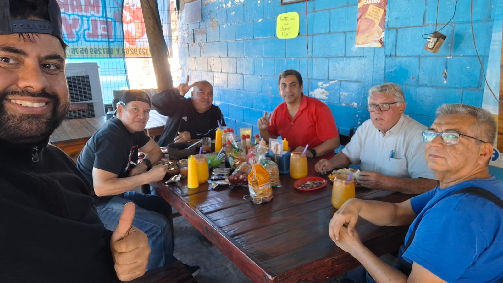 Mariscos El Yegua image 8