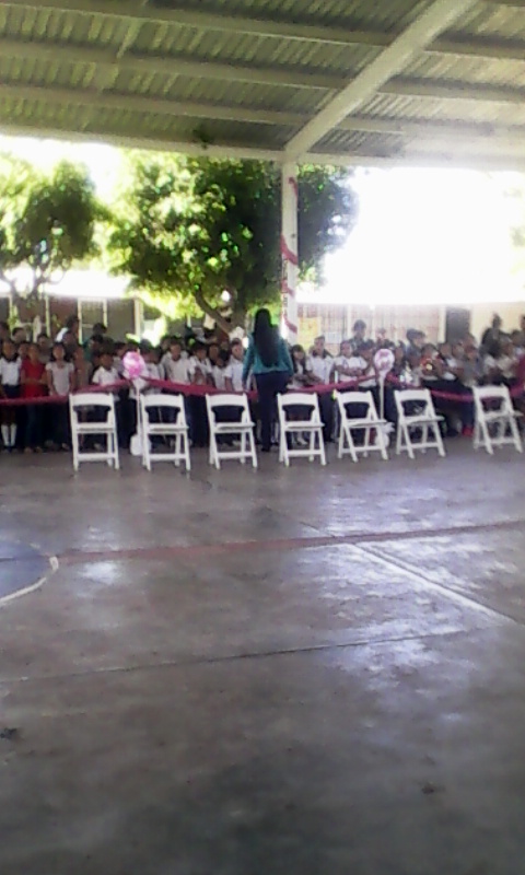 Wence's Pizza image 8