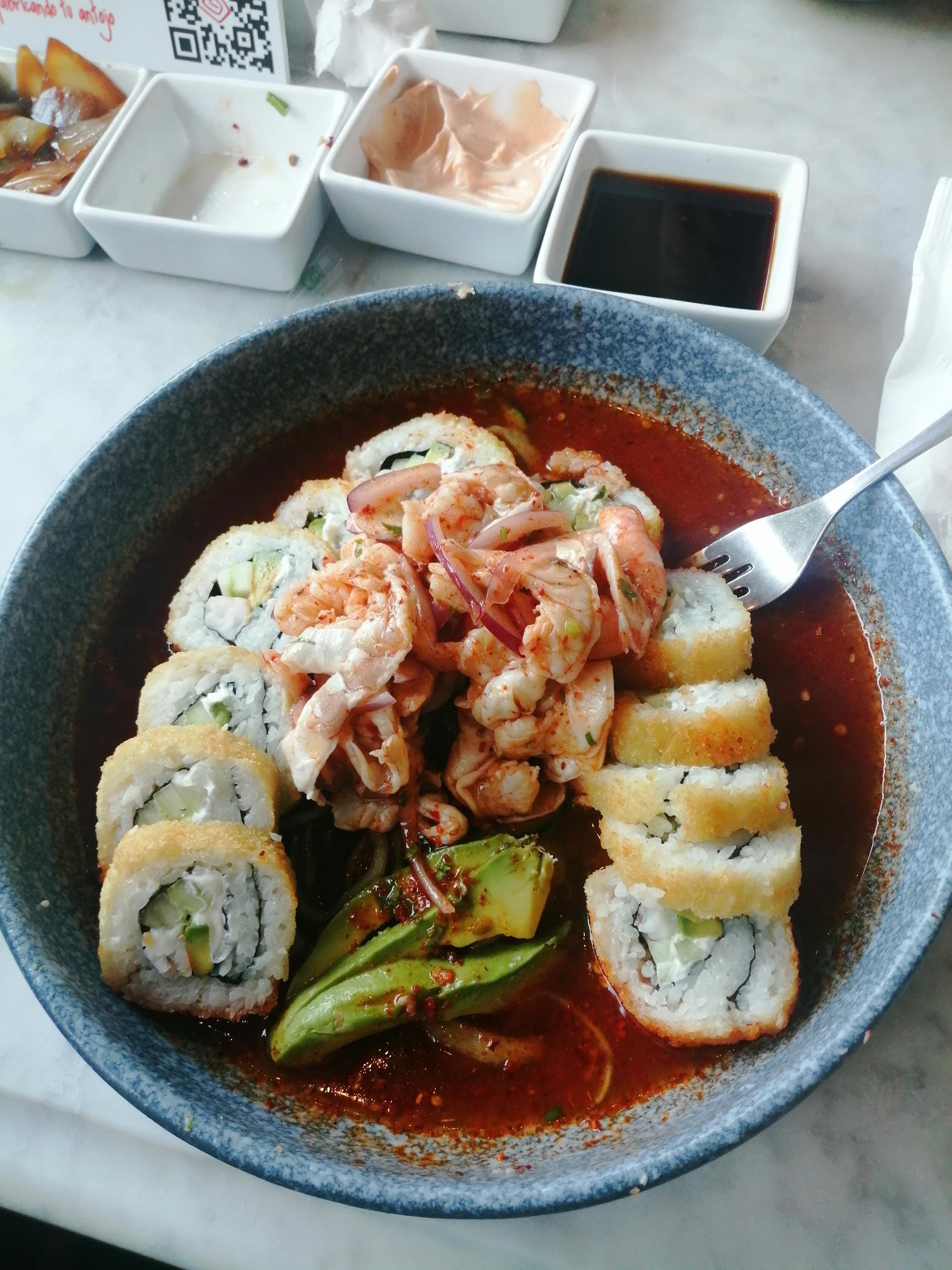 Lumma Sushi image 4