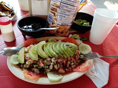 Mariscos Valentin image 3