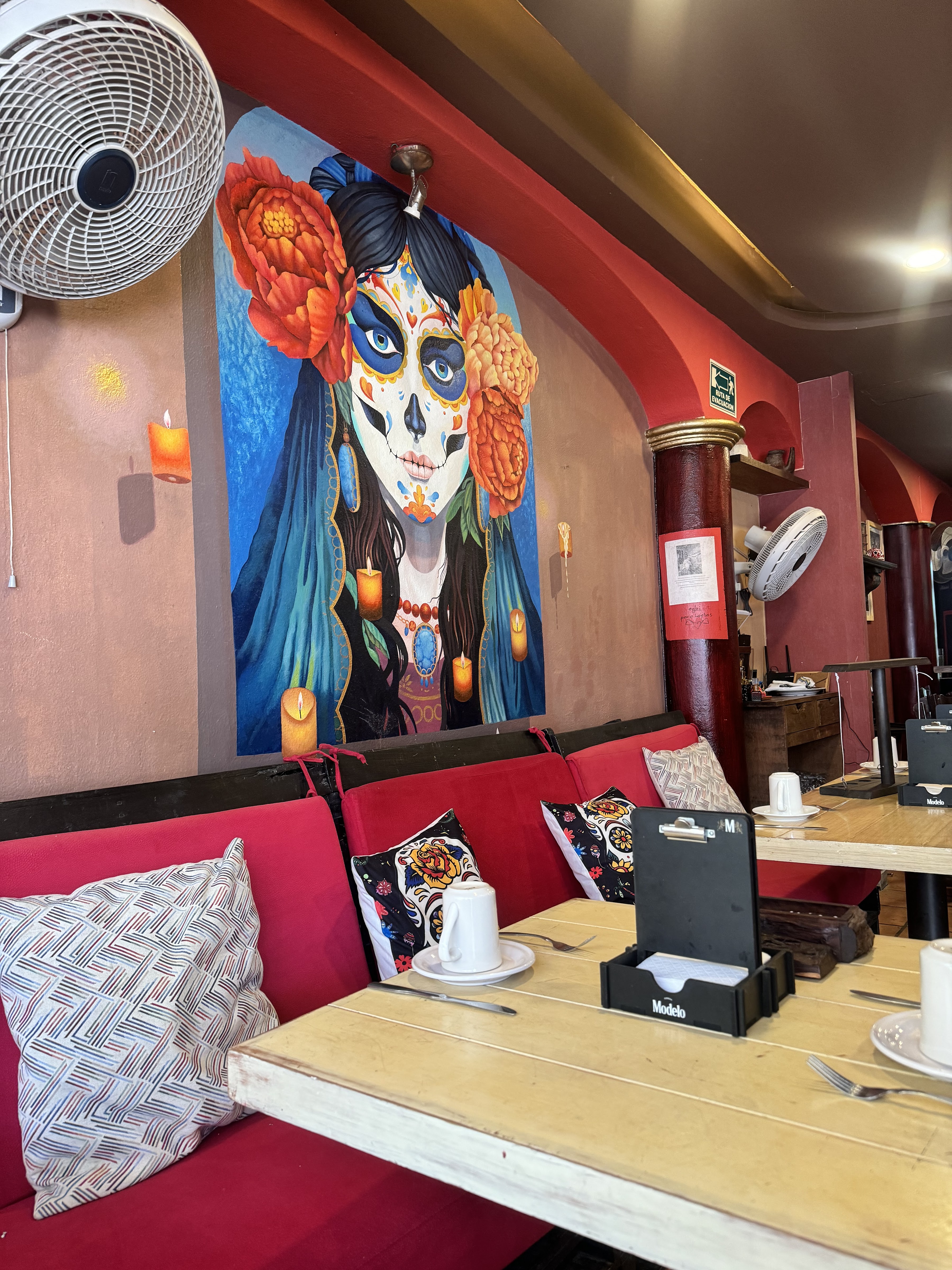 Layla's Restaurante image 6