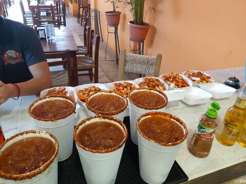 LANGOSTINOS MARISCOS & CARNES image 7