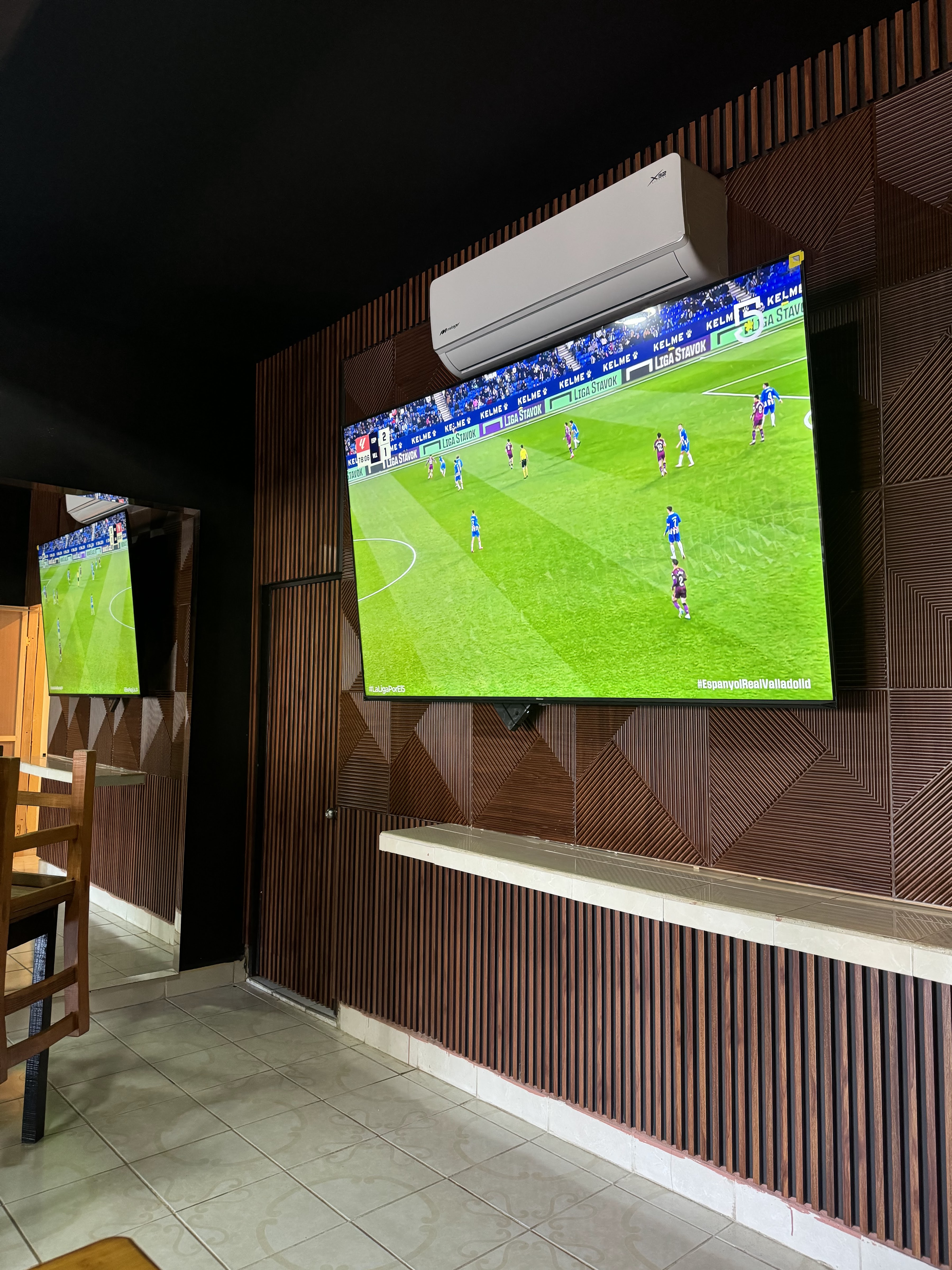 Double R Ixtapa, Grill, Tacos & Más… image 4