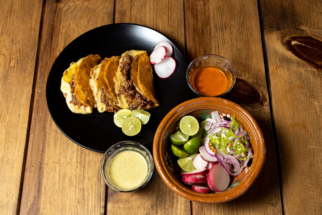 Birrieria Los Guayabos image 6