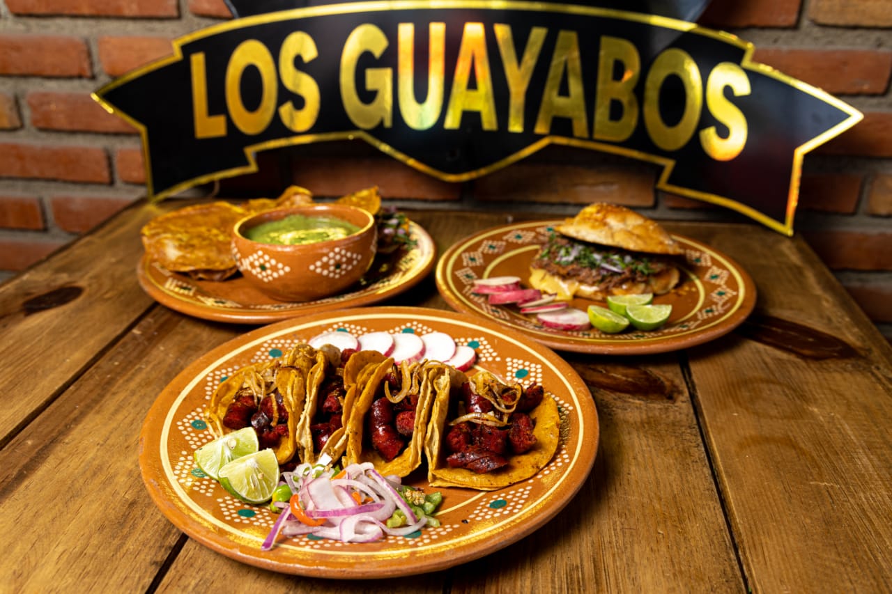 Birrieria Los Guayabos image 7