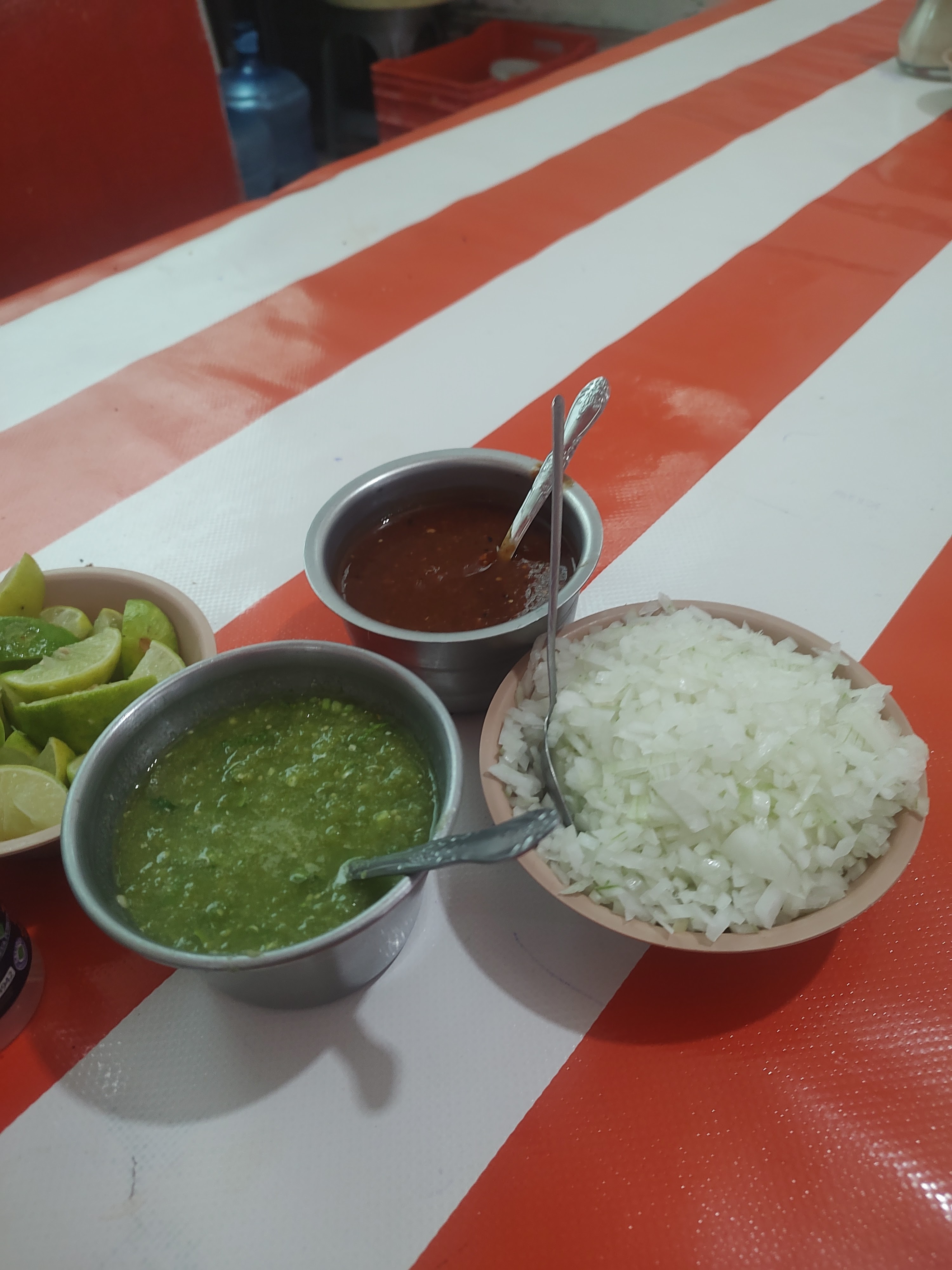 Comedor Jenni image 7