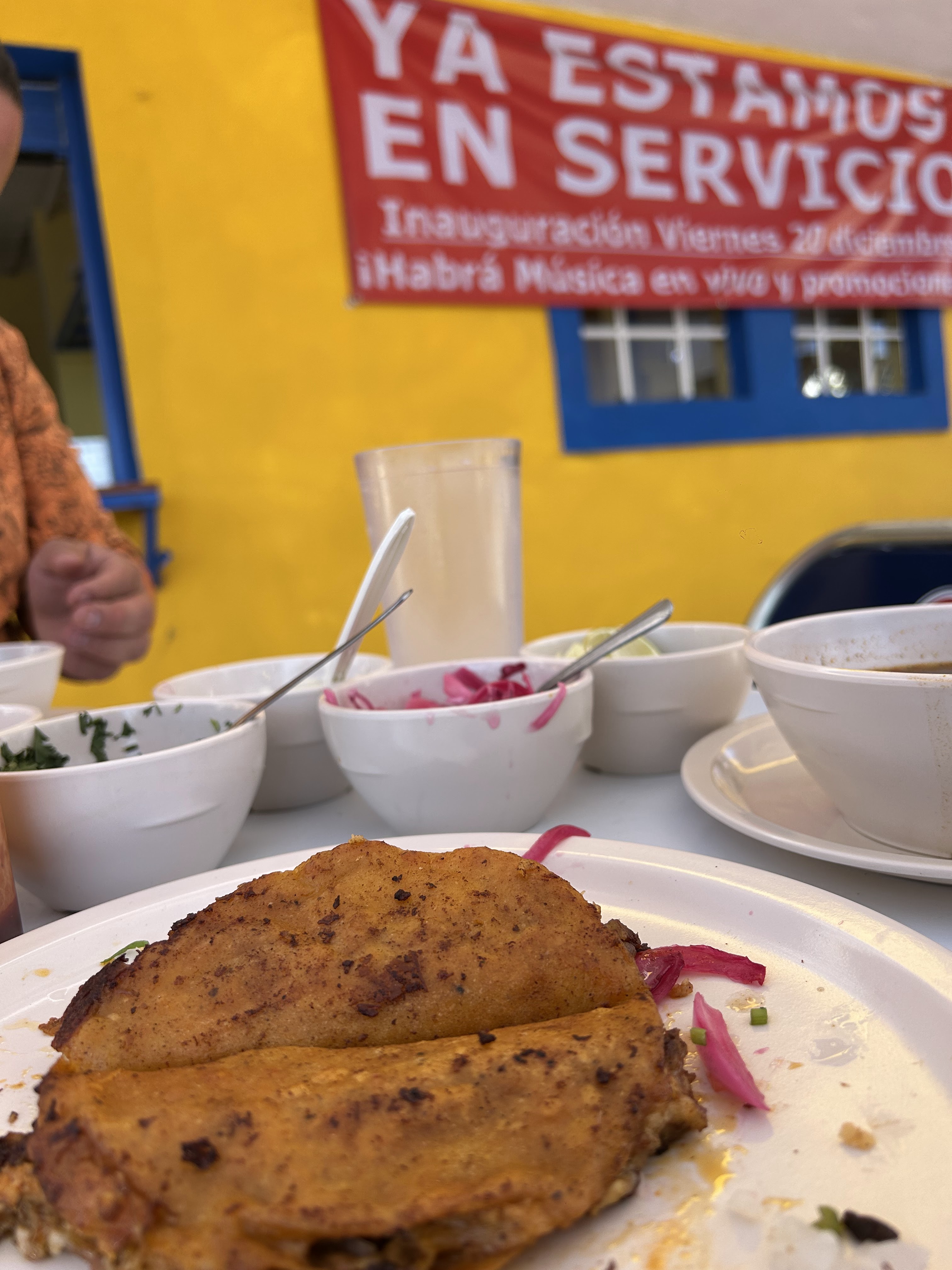 La Popular Birrierias image 4