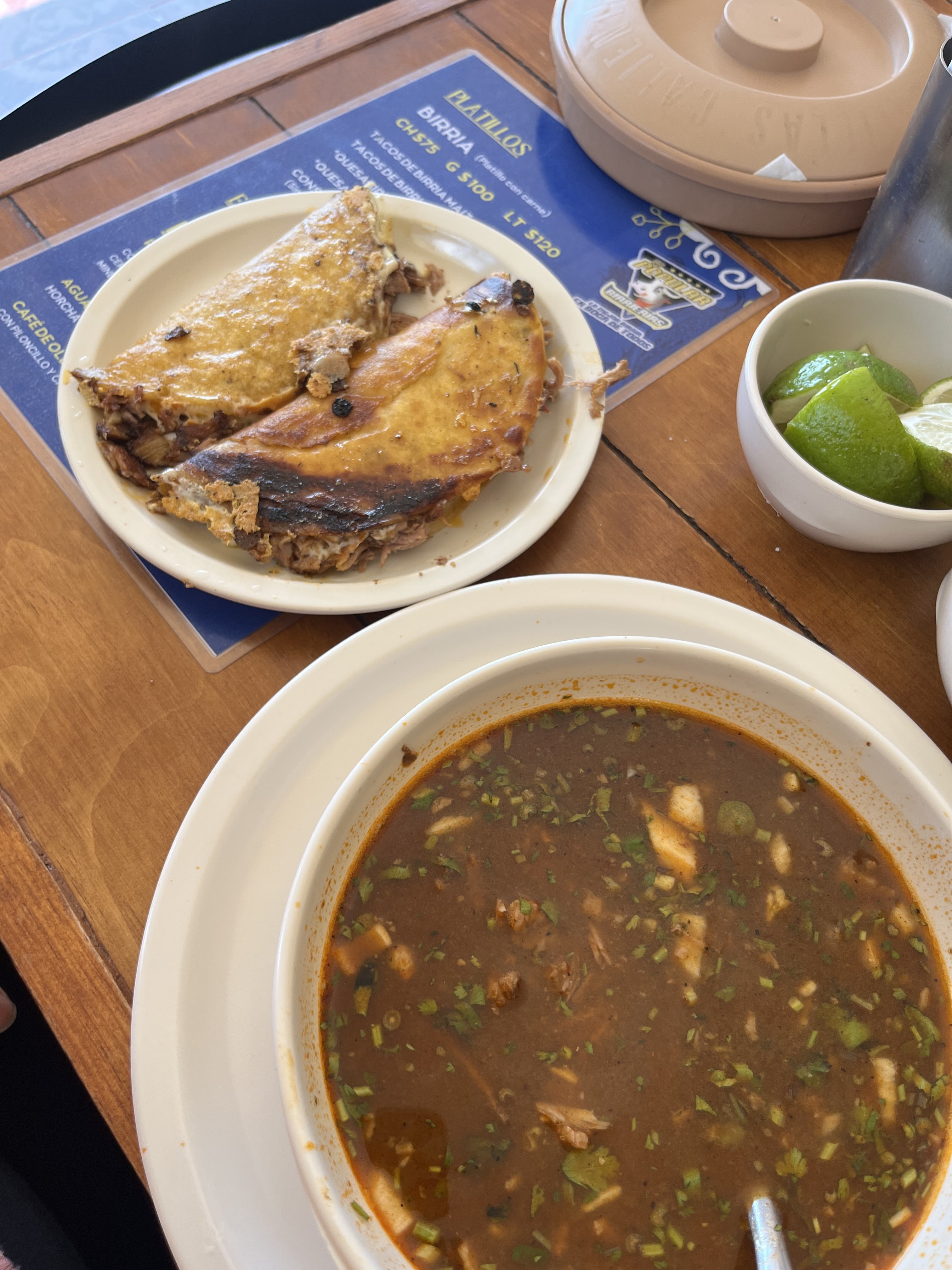 La Popular Birrierias image 5