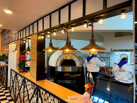 De Brazza image 1