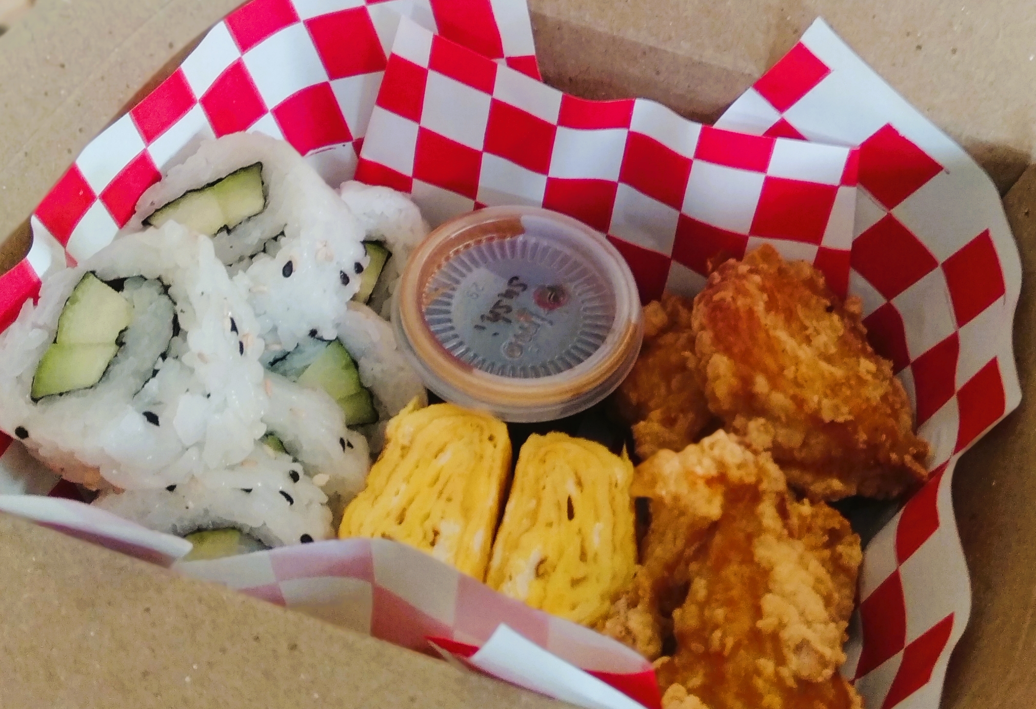 SAI Sushi Roll and Coffee image 5