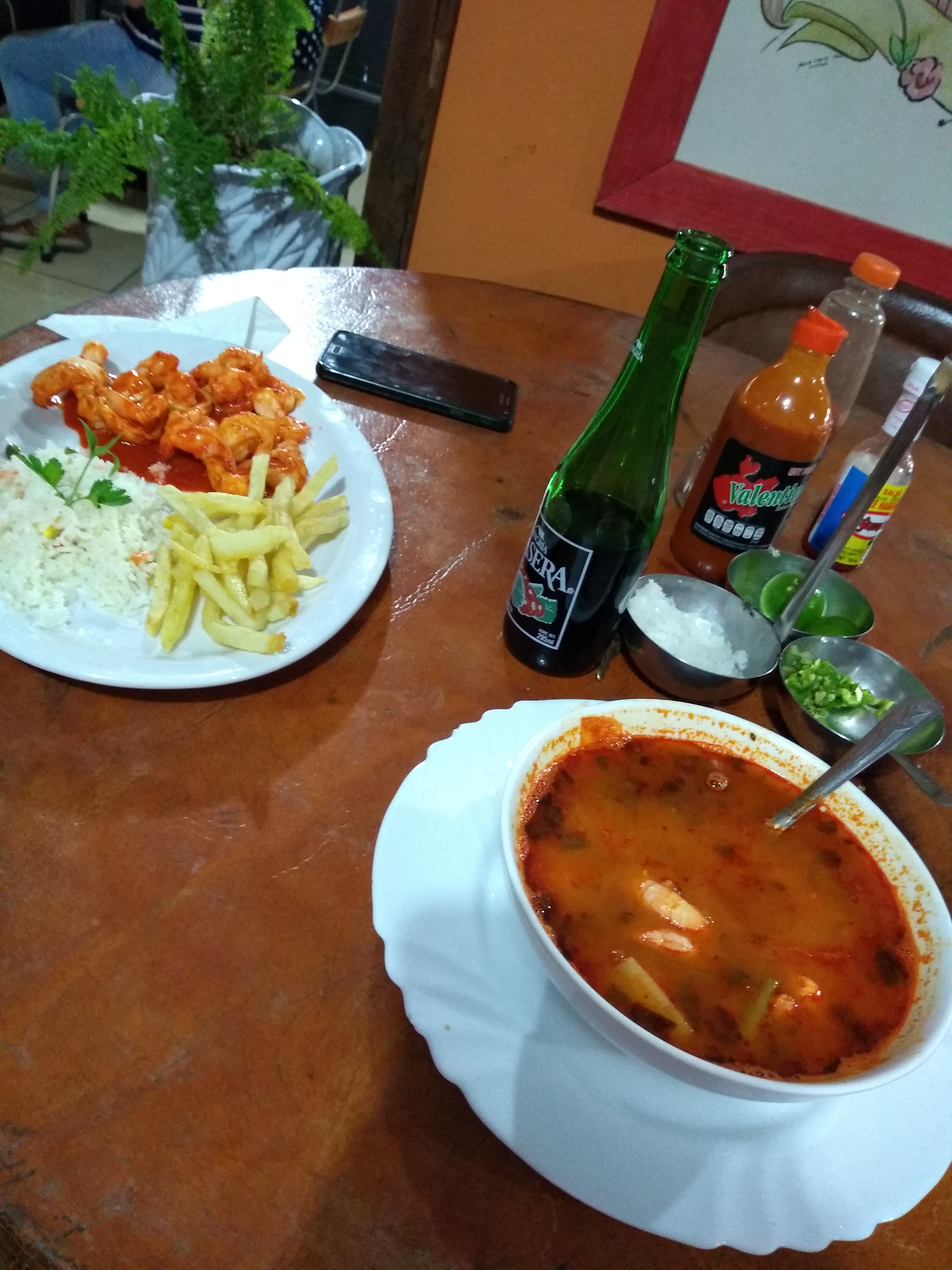 Mariscos el Delfín image 6