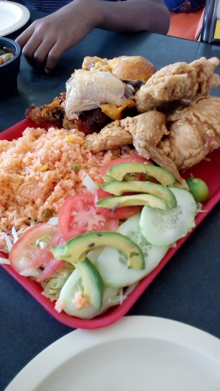 Rosticería Fren Chicken image 3