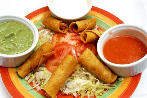 Mar y Tierra Restaurant image 9