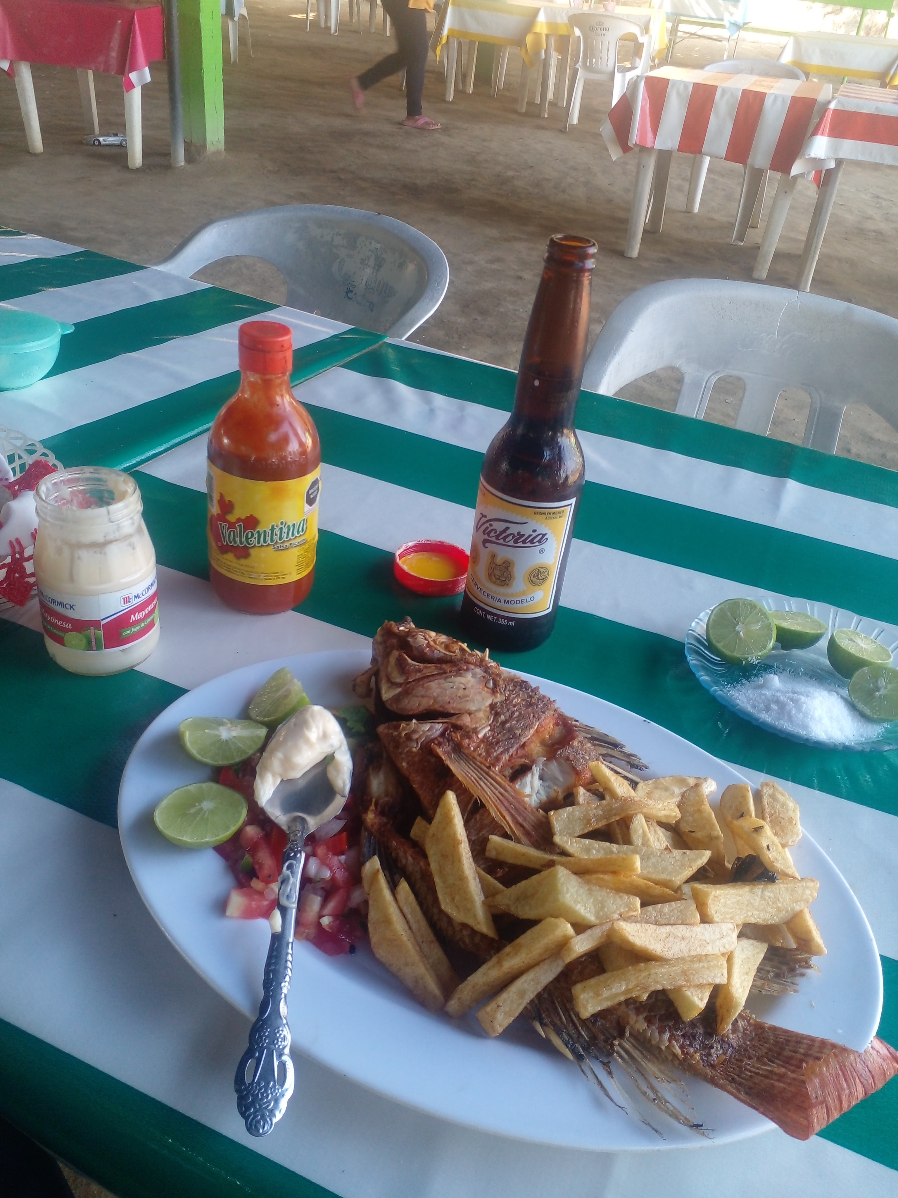 Cuatro Hermanos image 5