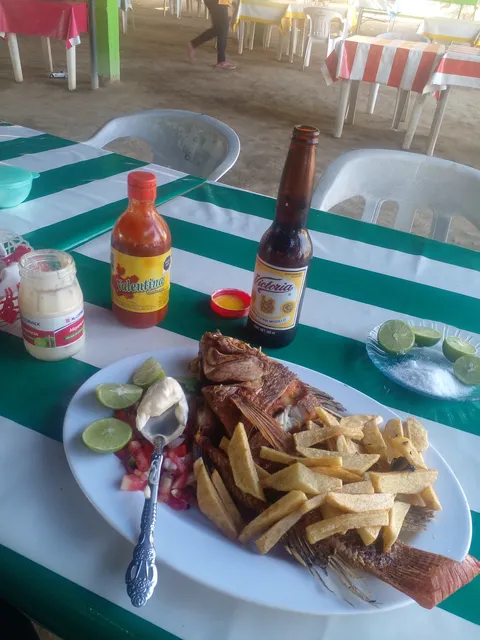 Cuatro Hermanos image 5