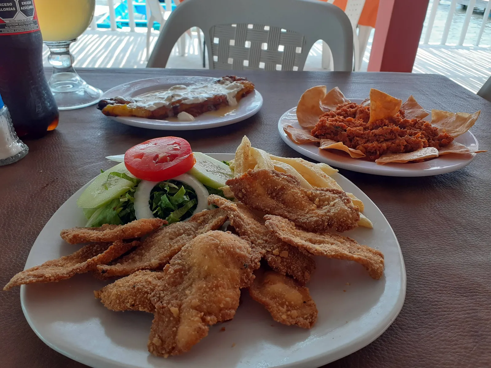 Los Pelicanos image 9