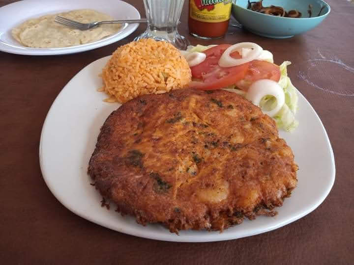 Los Pelicanos image 10