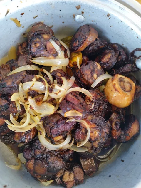 Chicharronería Leoneli image 2