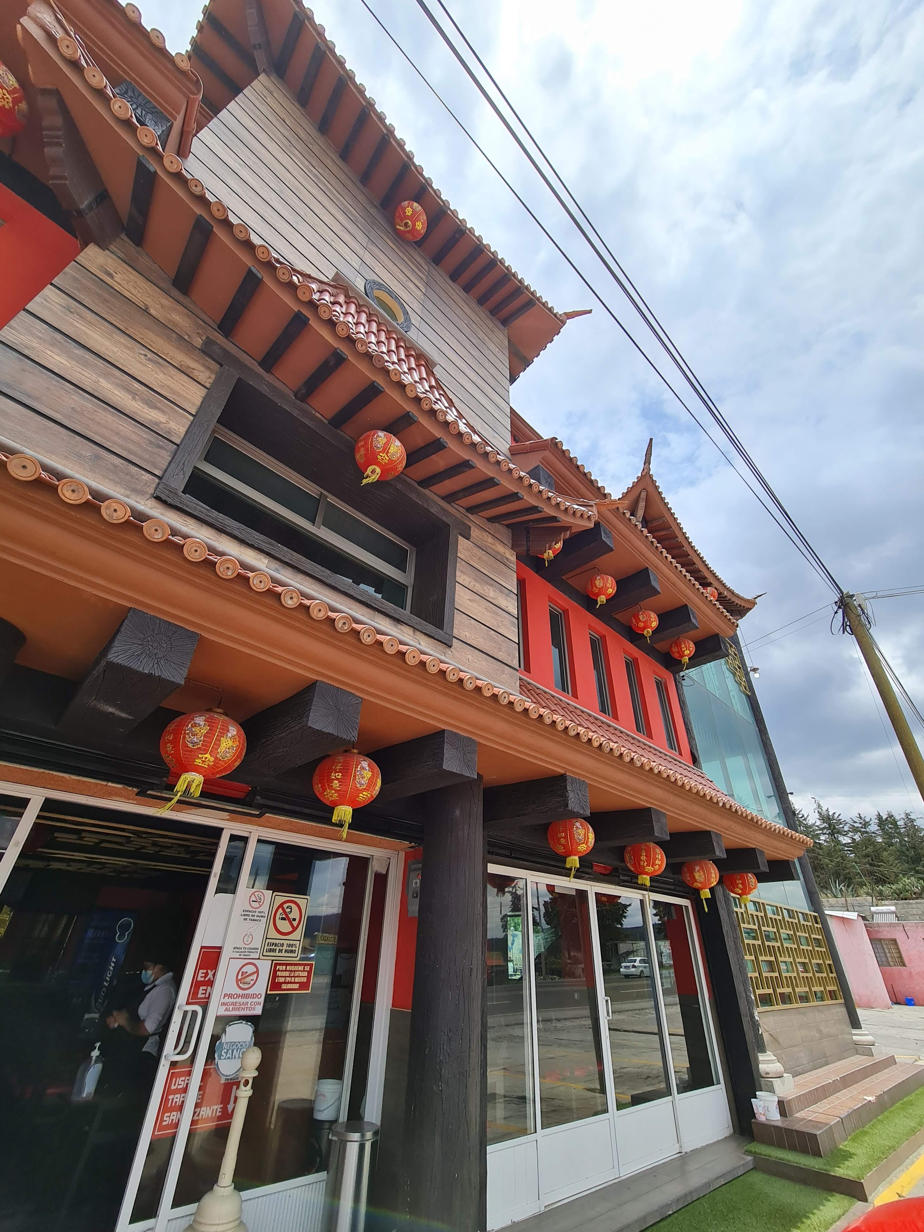 The Golden Dragon image 1