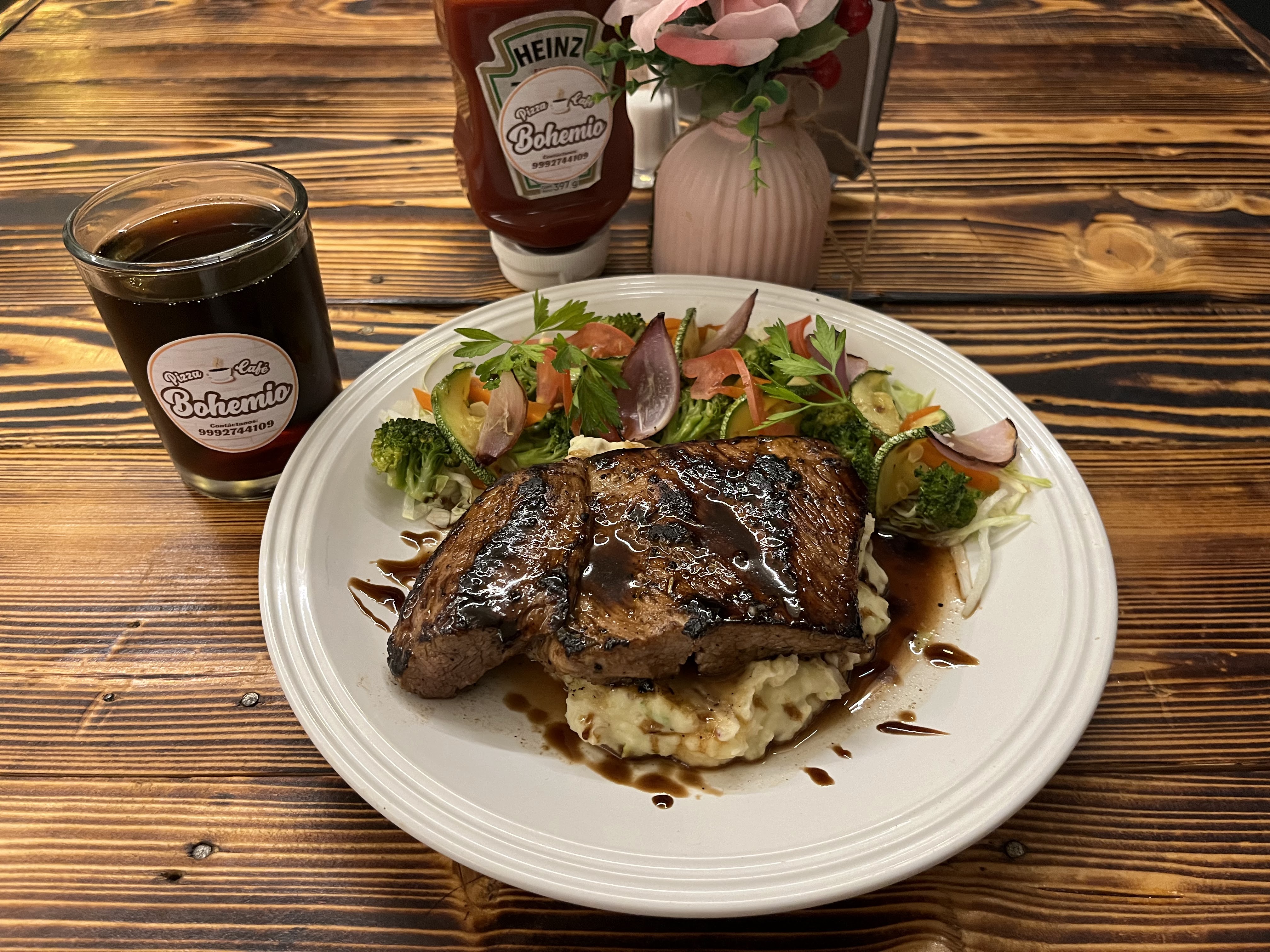 Bohemio Pc, Restaurant pizza-cafe image 8