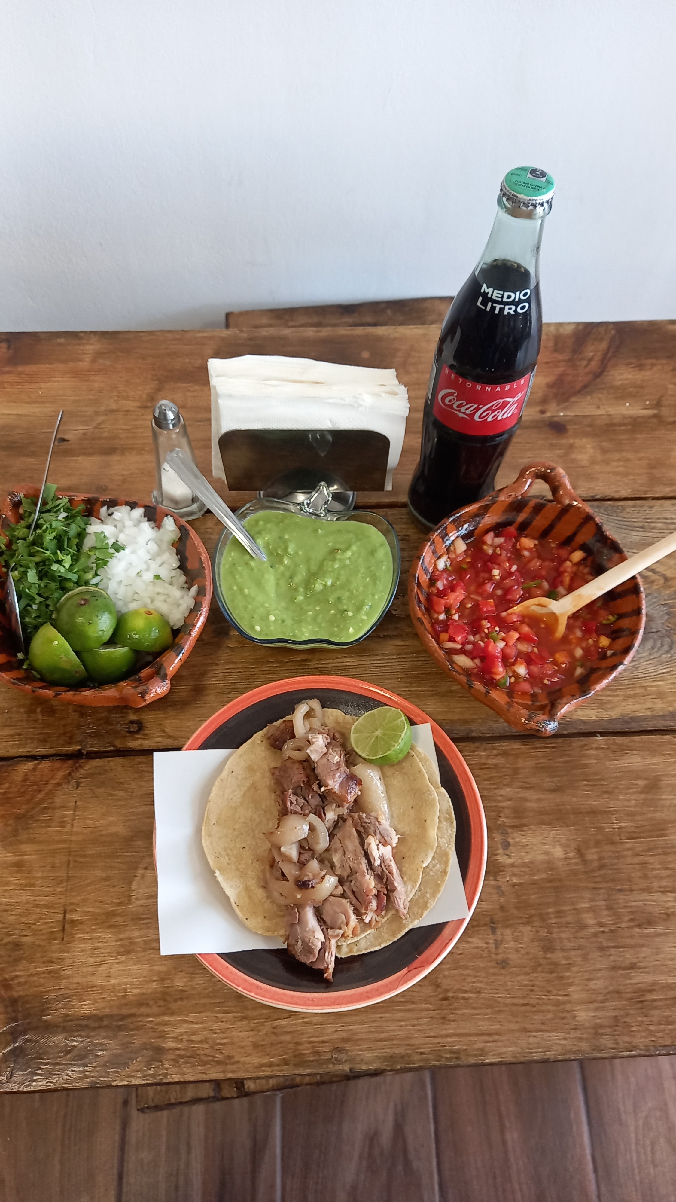 Carnitas el chilis image 2