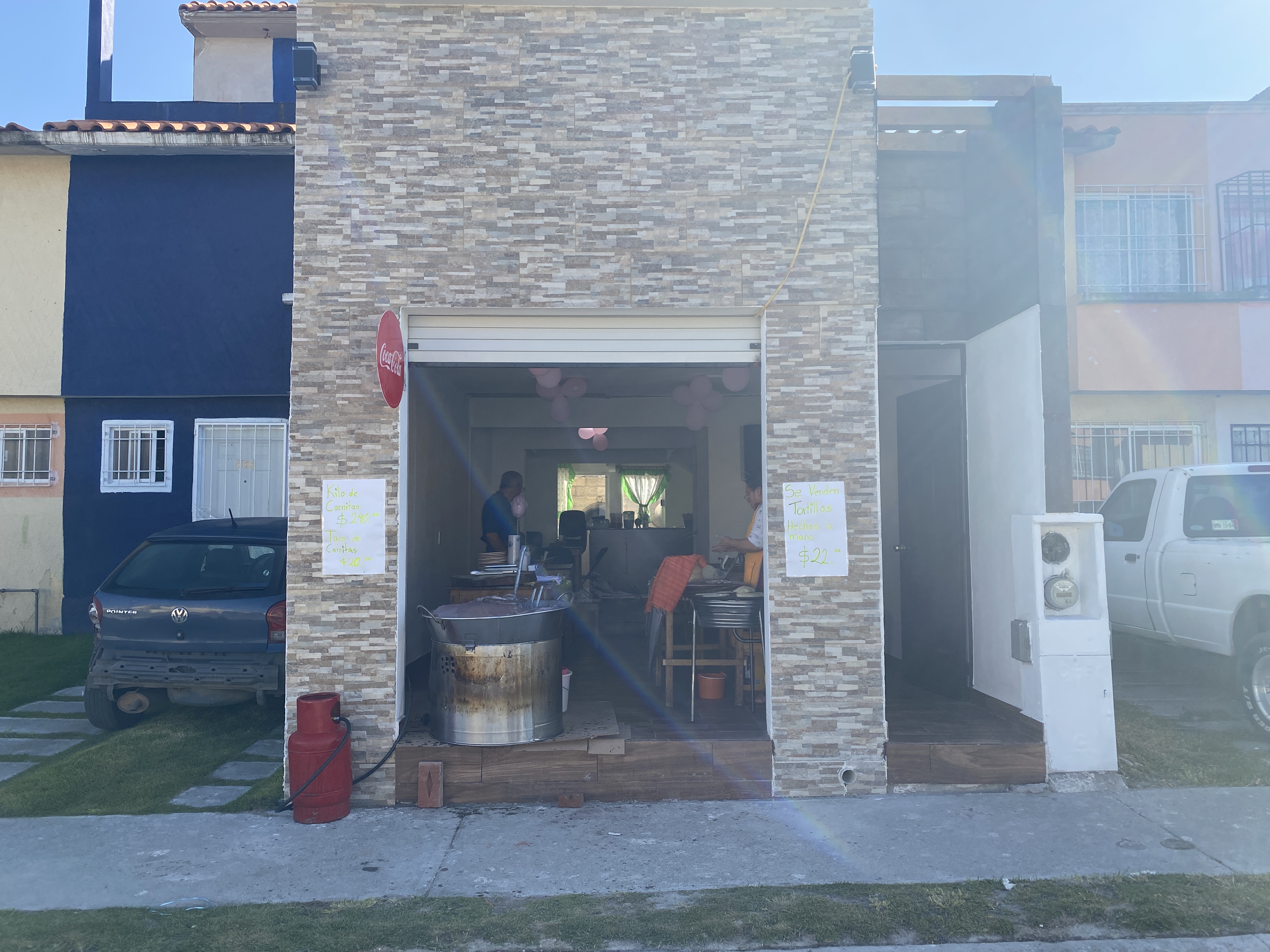 Carnitas el chilis image 4