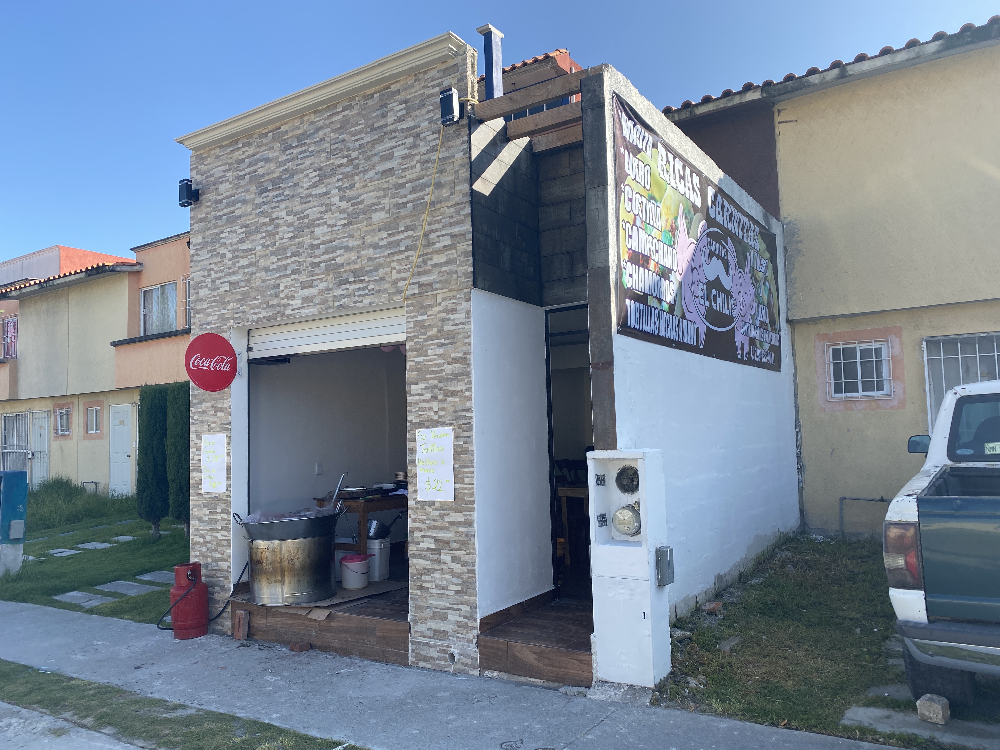 Carnitas el chilis image 6