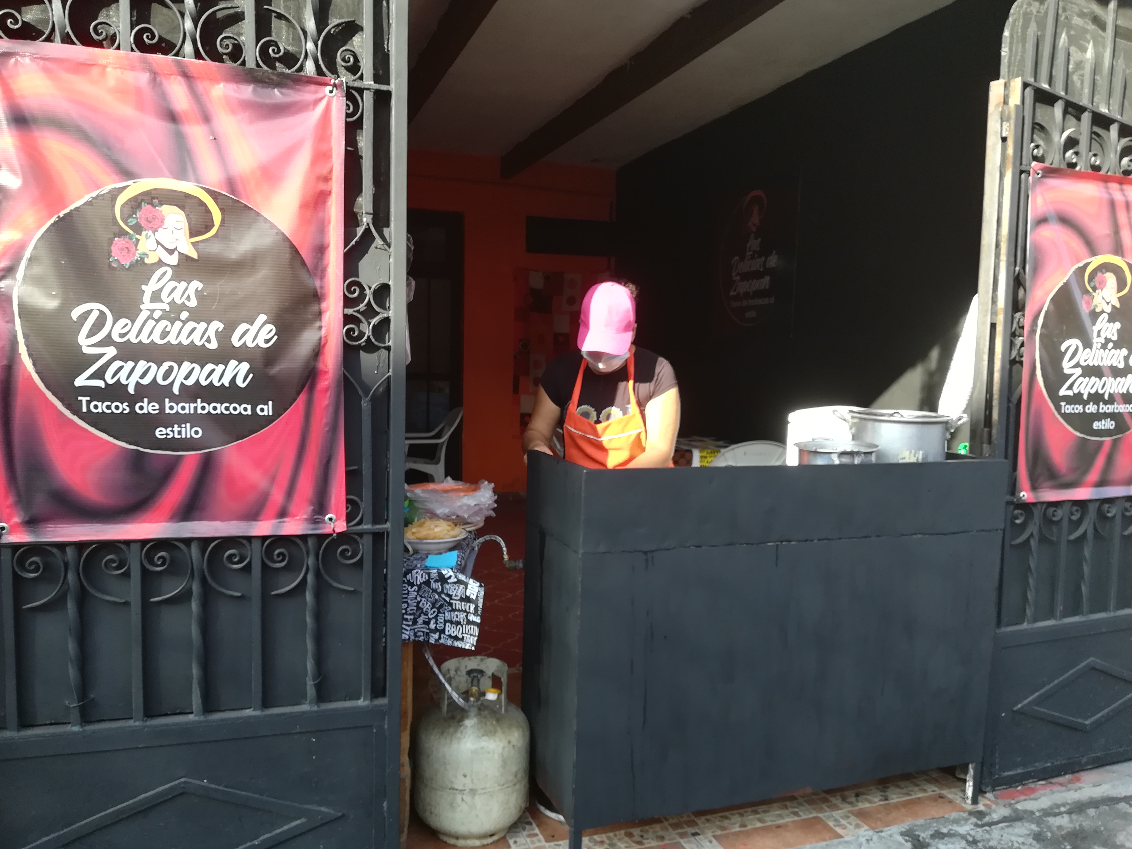 Las Delicias De Zapopan, tacos de barbacoa de res image 1