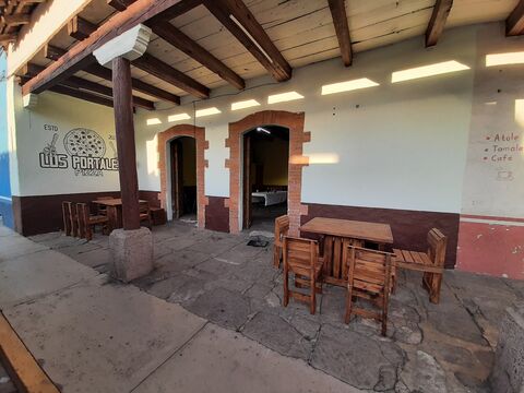 LOS PORTALES PIZZA image 1