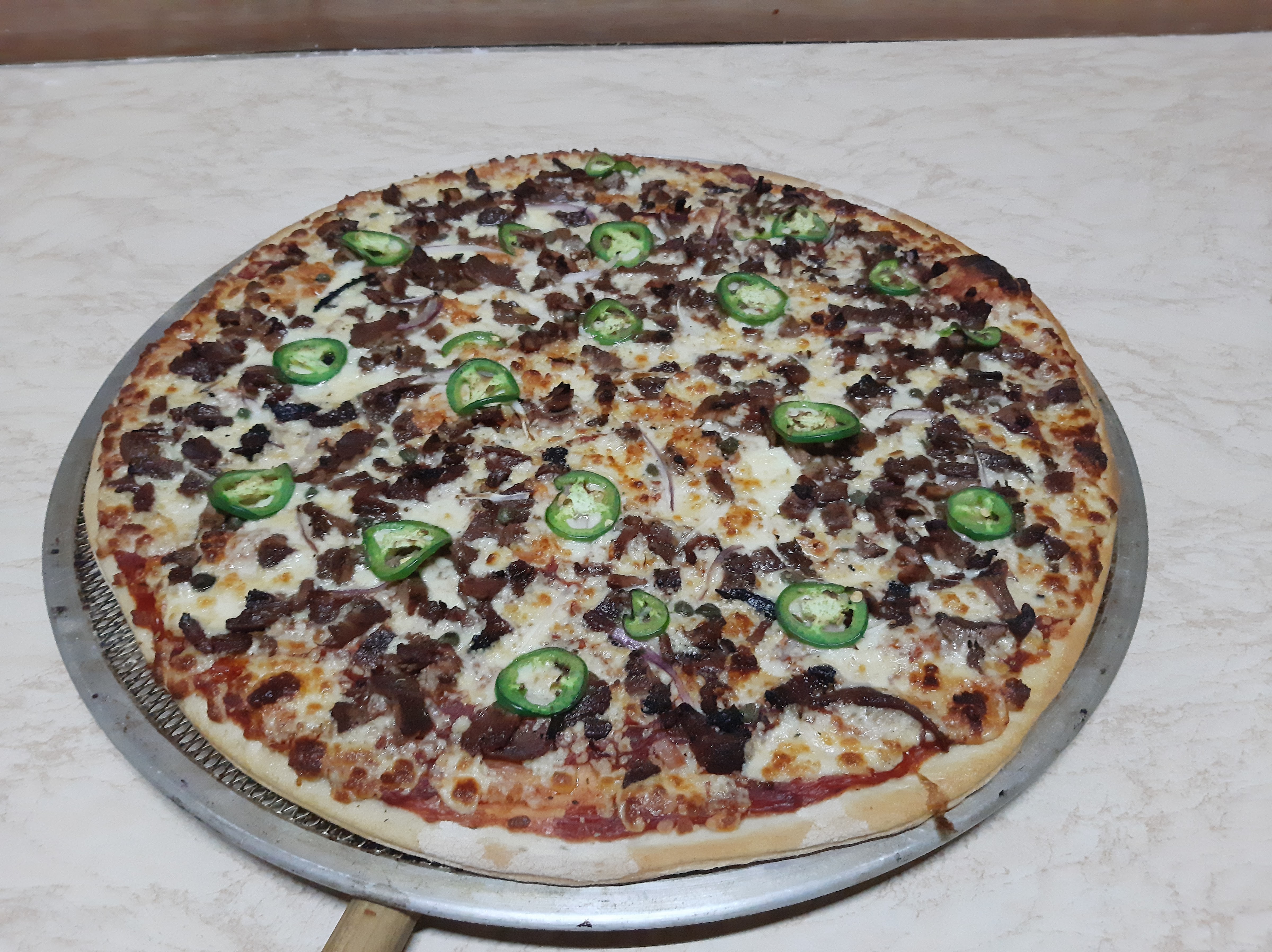 LOS PORTALES PIZZA image 2