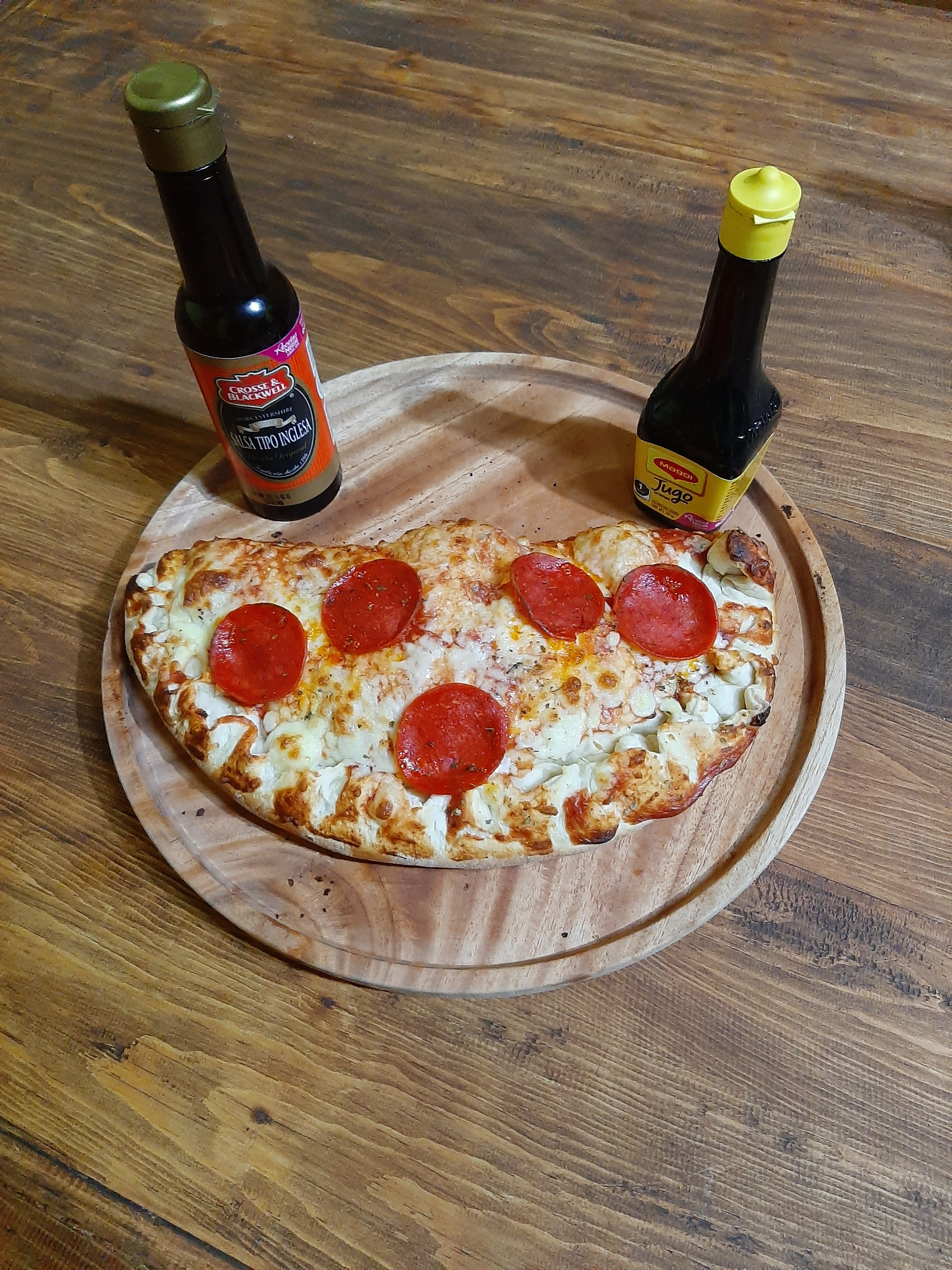 LOS PORTALES PIZZA image 6