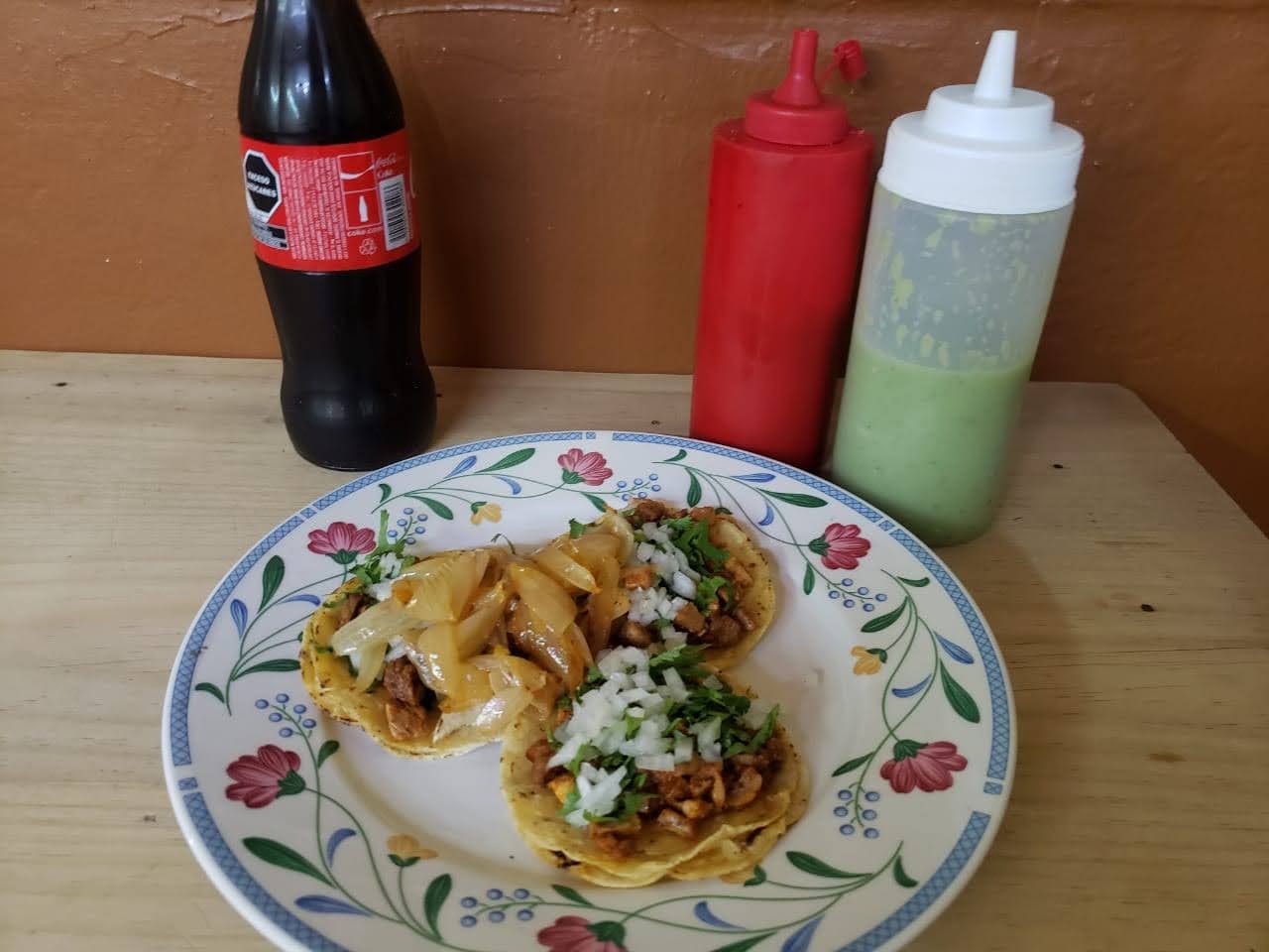 BURRITAS LA GÜERA image 3