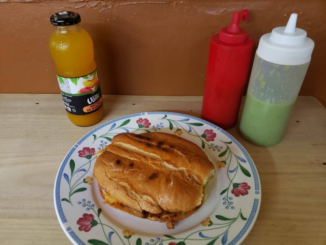 BURRITAS LA GÜERA image 7