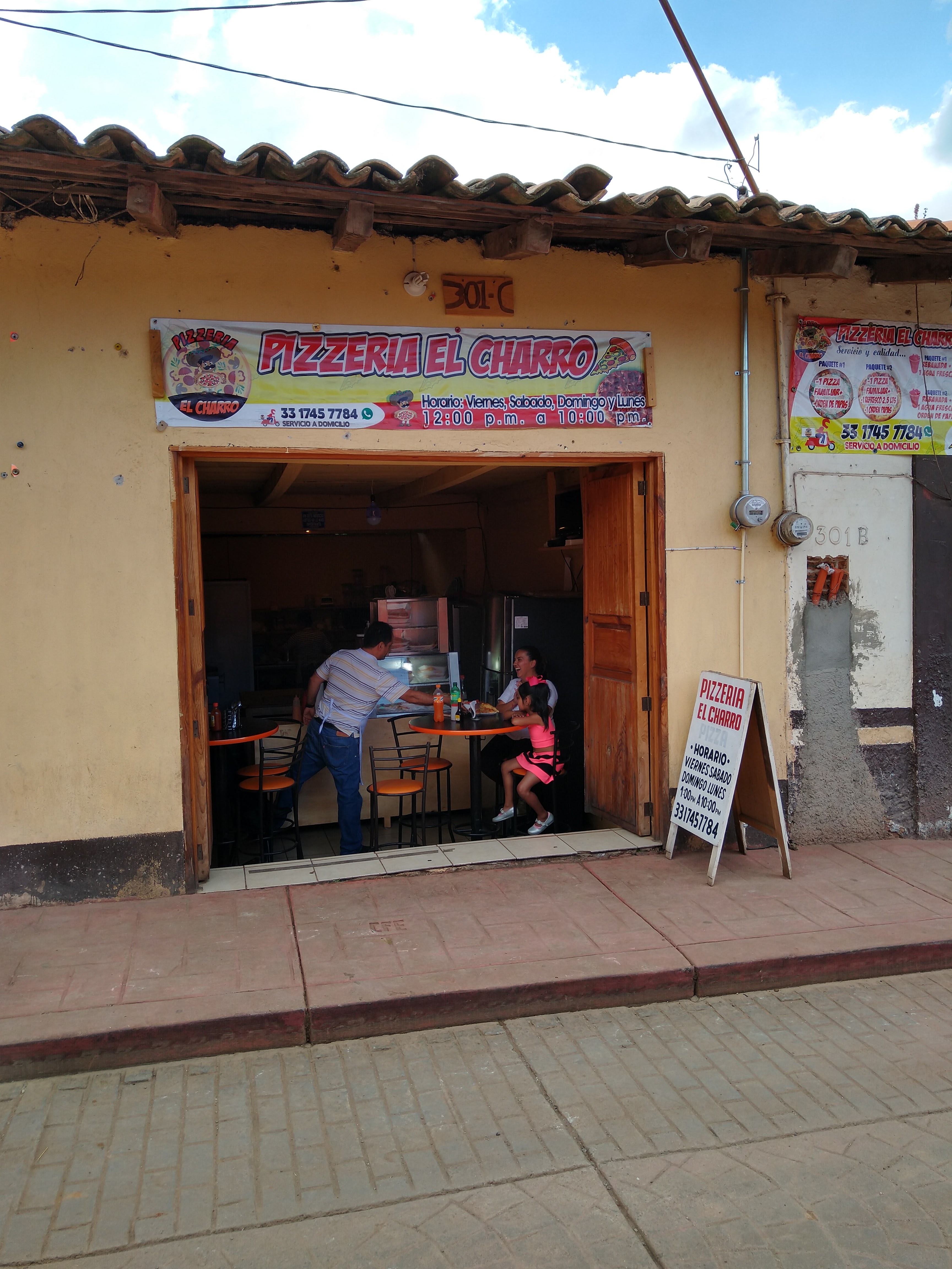 Pizzería El Charro image 2