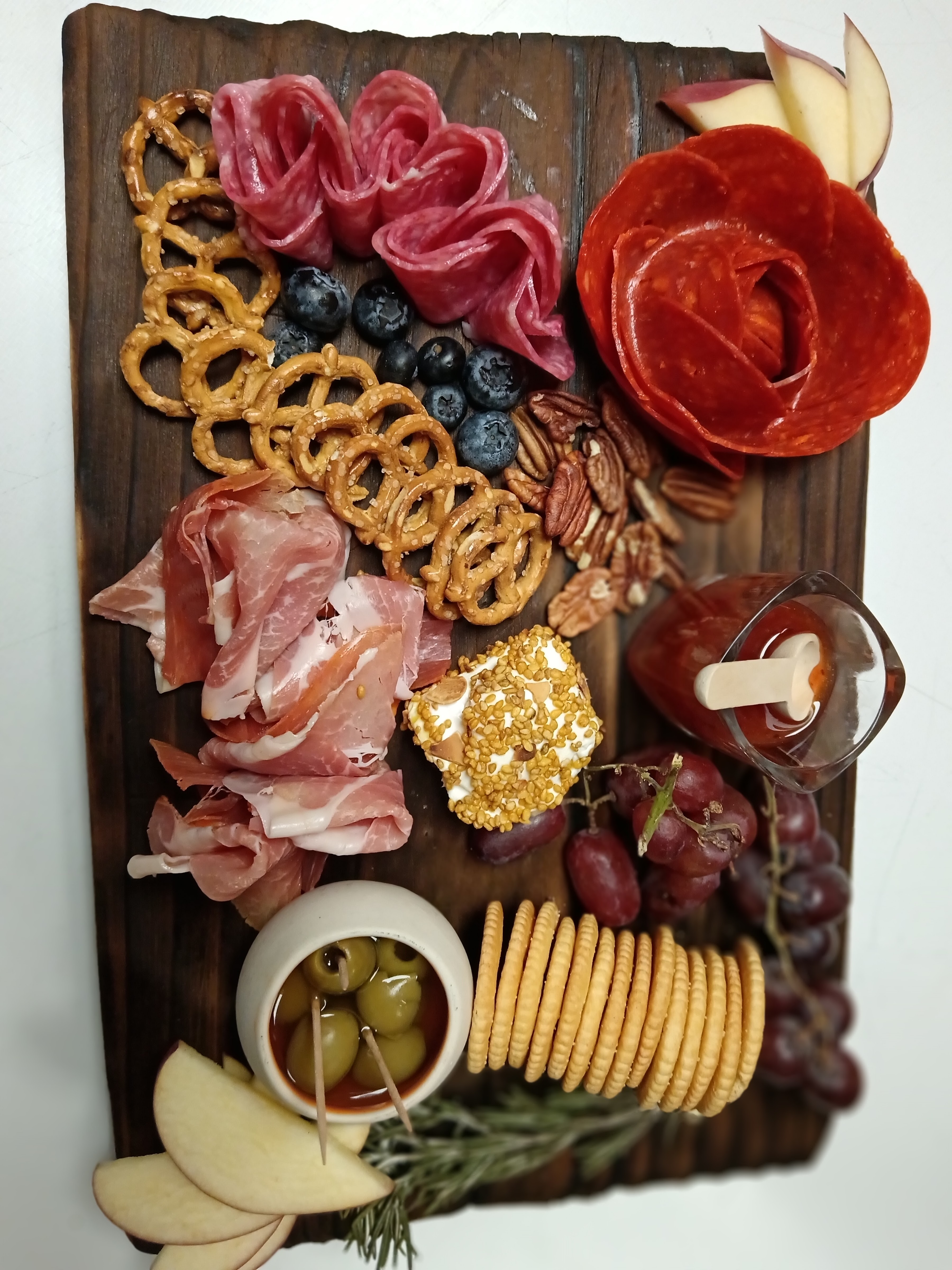 Don Cheve Biergarten image 3