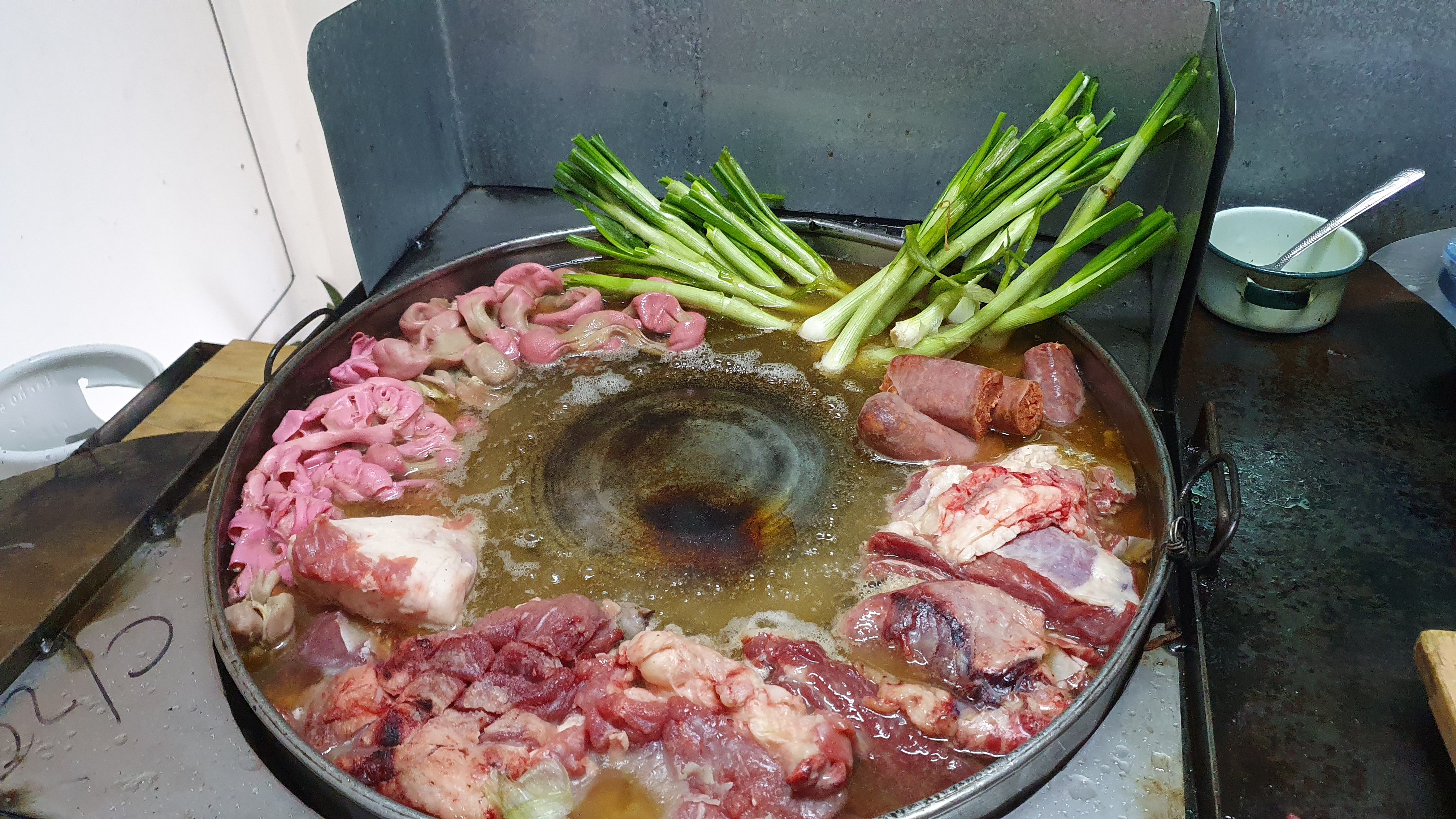 Los Huerfanos de Teotihuacan image 2