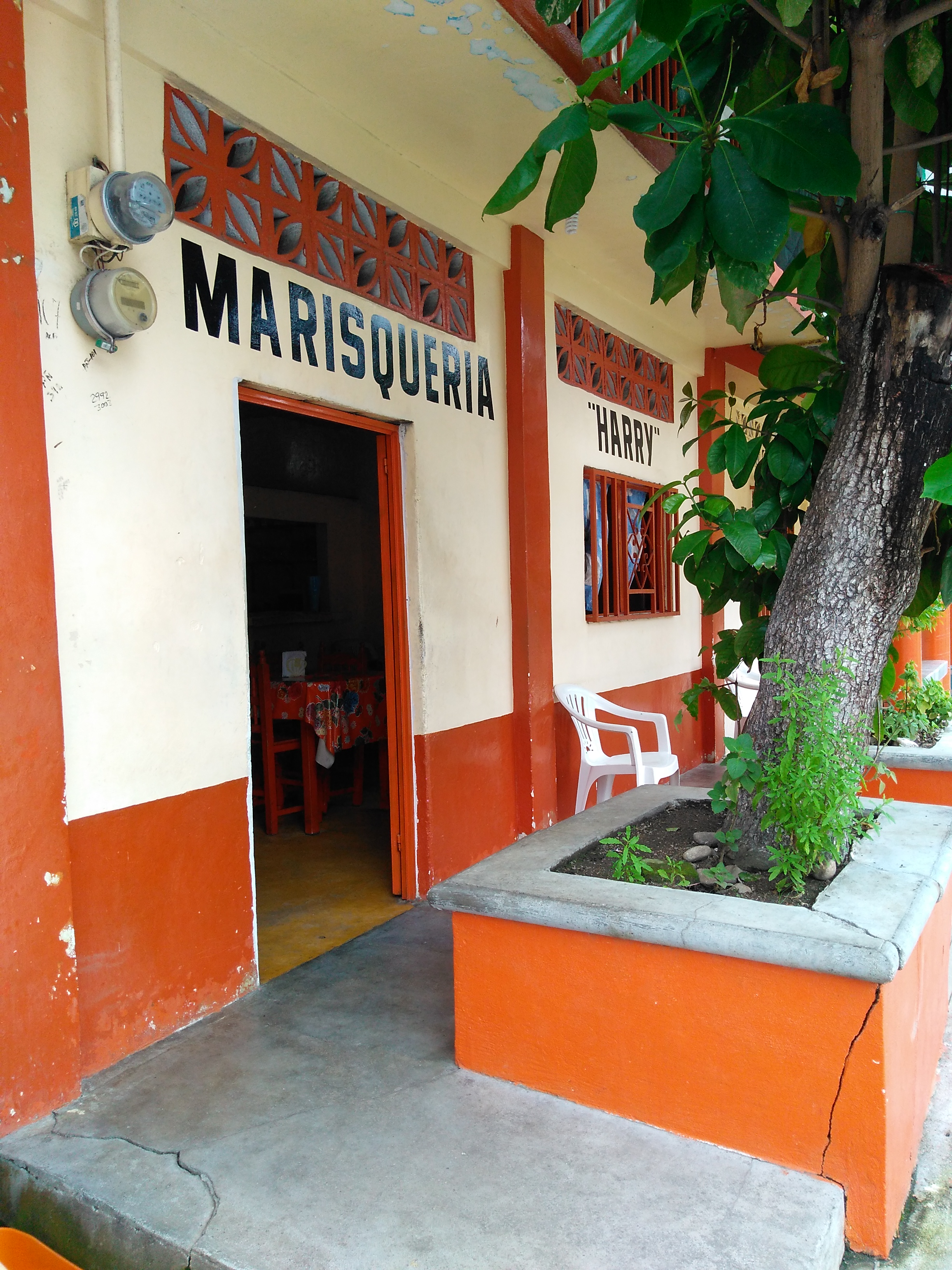 Marisquería HARRY image 2